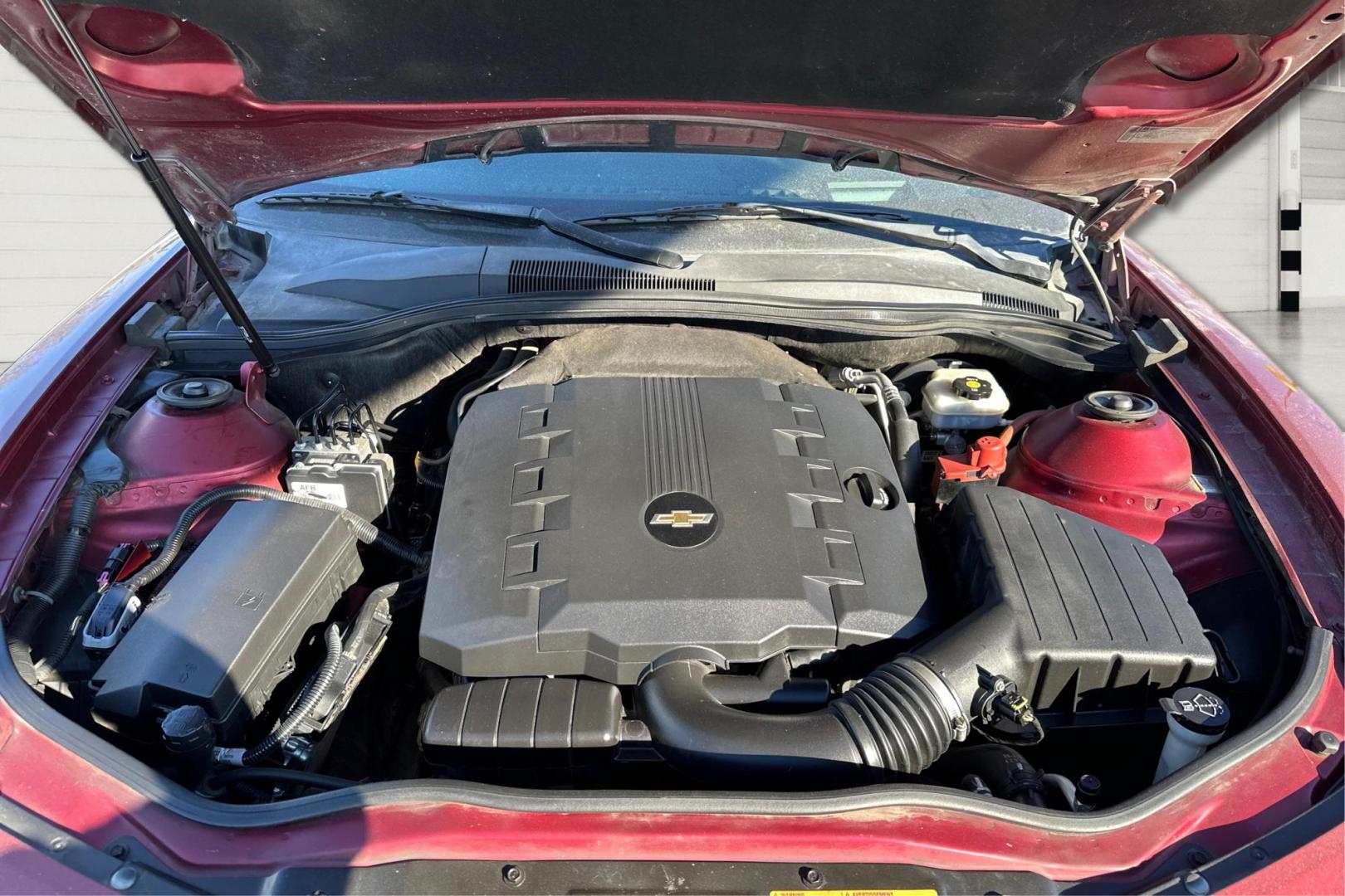 2011 Red Chevrolet Camaro LT2 Coupe (2G1FC1ED1B9) with an 3.6L V6 DOHC 24V engine, 6-Speed Automatic transmission, located at 7755 State Street, Midvale, UT, 84047, (801) 753-9063, 40.610329, -111.892159 - Photo#10