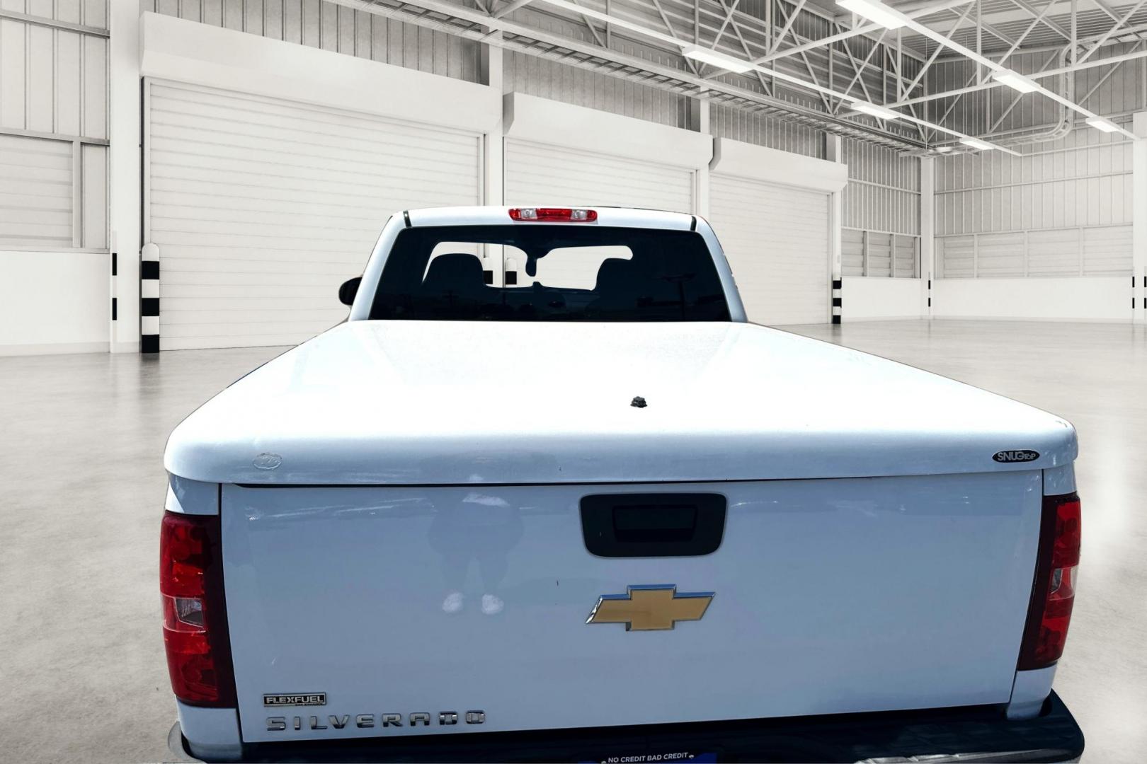 2011 White Chevrolet Silverado 1500 Work Truck Ext. Cab 4WD (1GCRKPEA6BZ) with an 4.8L V8 OHV 16V engine, 4-Speed Automatic transmission, located at 344 S Washington Blvd, Ogden, UT, 84404, (801) 399-1799, 41.255482, -111.970848 - Photo#10