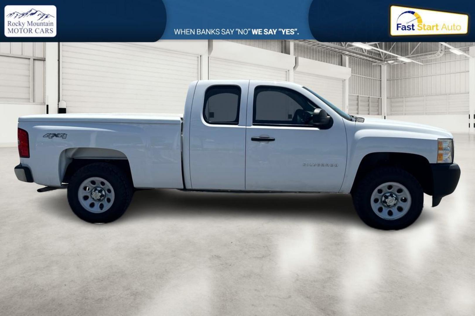 2011 White Chevrolet Silverado 1500 Work Truck Ext. Cab 4WD (1GCRKPEA6BZ) with an 4.8L V8 OHV 16V engine, 4-Speed Automatic transmission, located at 344 S Washington Blvd, Ogden, UT, 84404, (801) 399-1799, 41.255482, -111.970848 - Photo#1