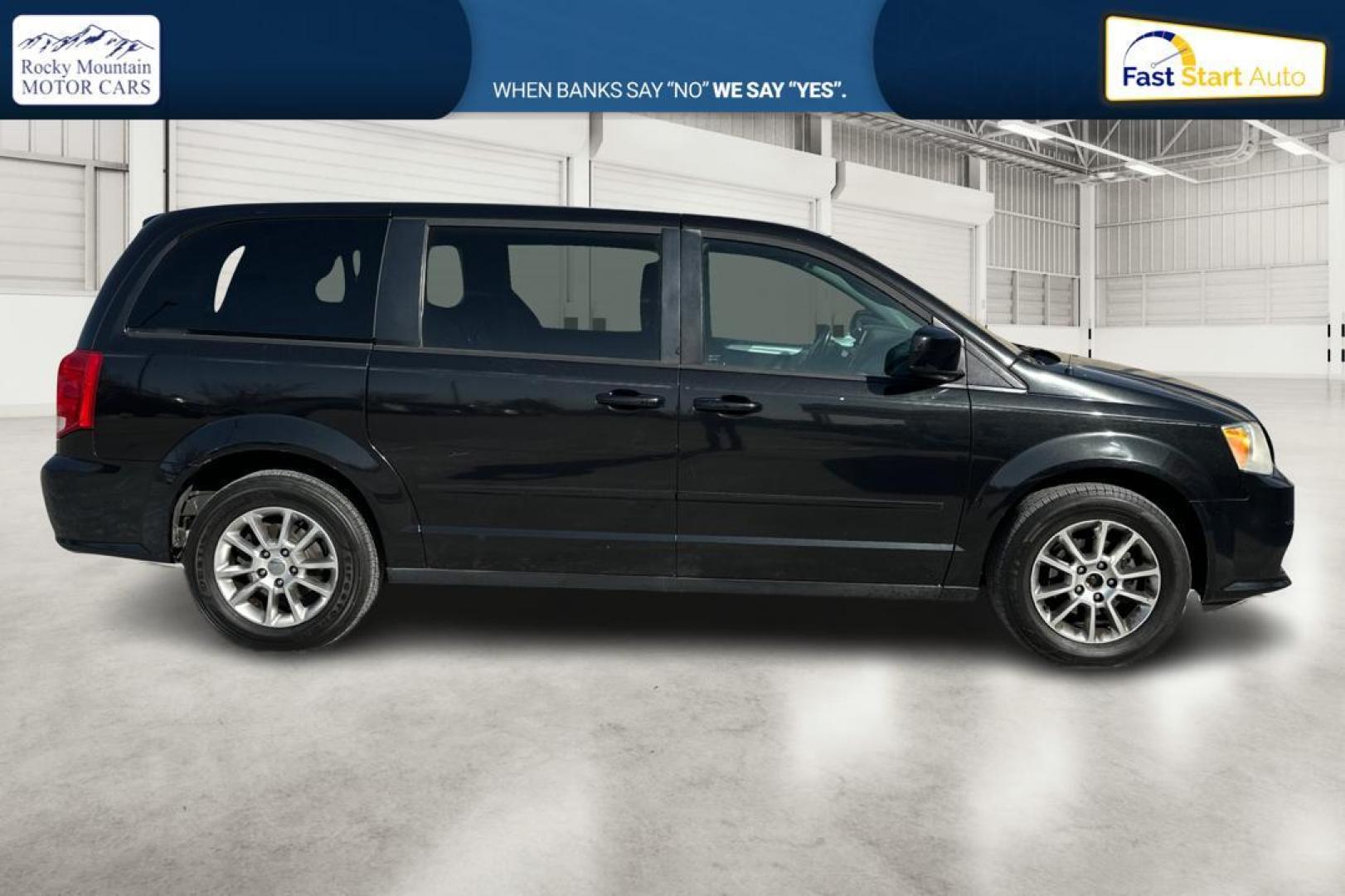 2011 Black Dodge Grand Caravan R/T (2D4RN7DG4BR) with an V6 Flex Fuel 3.6 Liter engine, 6-Speed Automatic transmission, located at 344 S Washington Blvd, Ogden, UT, 84404, (801) 399-1799, 41.255482, -111.970848 - Photo#1