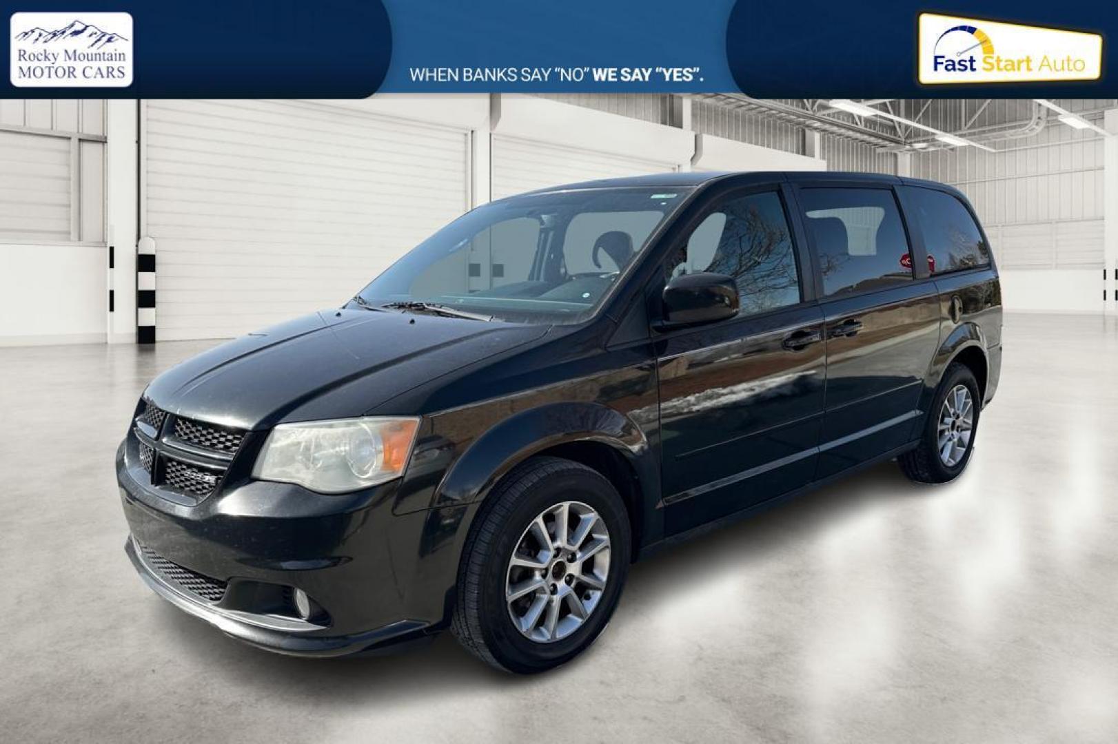 2011 Black Dodge Grand Caravan R/T (2D4RN7DG4BR) with an V6 Flex Fuel 3.6 Liter engine, 6-Speed Automatic transmission, located at 344 S Washington Blvd, Ogden, UT, 84404, (801) 399-1799, 41.255482, -111.970848 - Photo#8