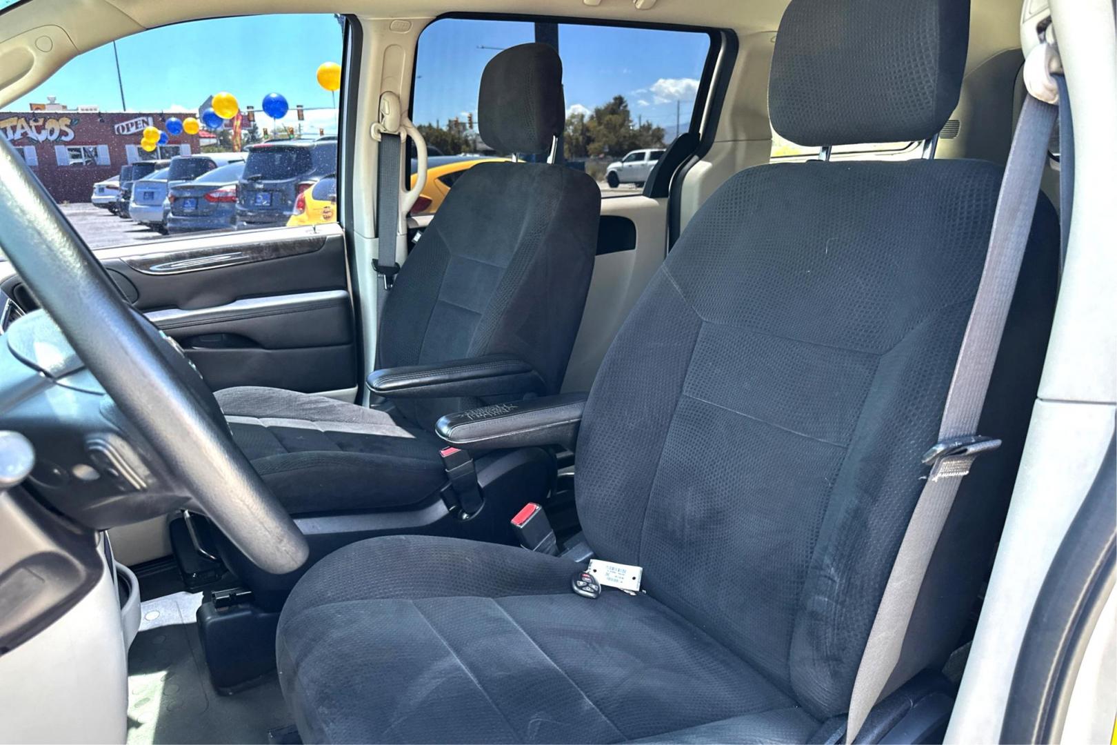 2011 Silver Dodge Grand Caravan Cargo Van (2D4RN1AGXBR) with an 3.6L V6 DOHC 24V engine, 4-Speed Automatic transmission, located at 7755 State Street, Midvale, UT, 84047, (801) 753-9063, 40.610329, -111.892159 - Photo#11