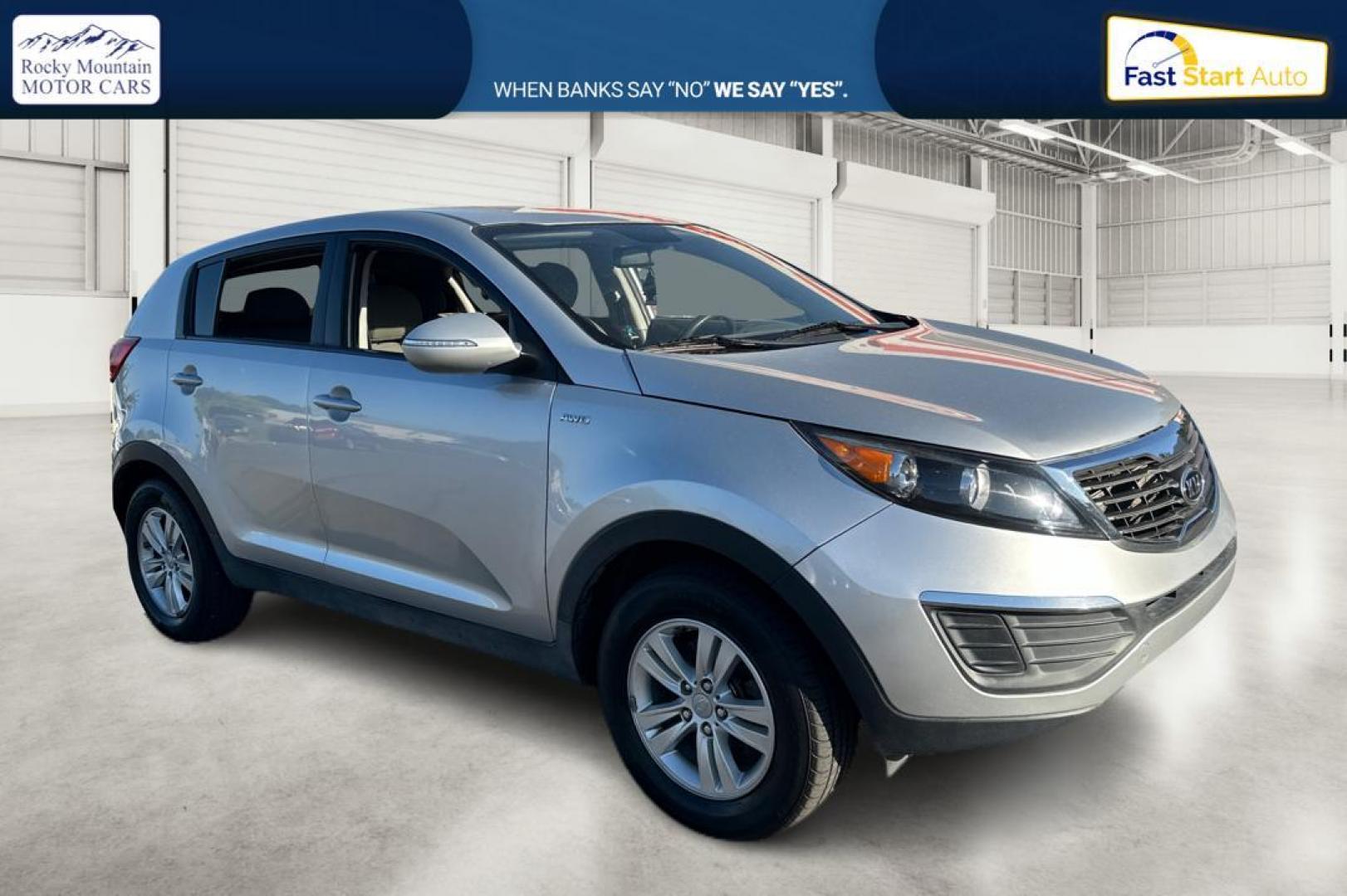 2011 Kia Sportage LX AWD (KNDPBCA28B7) with an 2.4L V6 DOHC 24V engine, Automatic, 6-Spd w/Overdrive and Sportmatic transmission, located at 767 S State Road, Pleasant Grove, UT, 84062, (801) 785-1058, 40.354839, -111.736687 - Photo#0