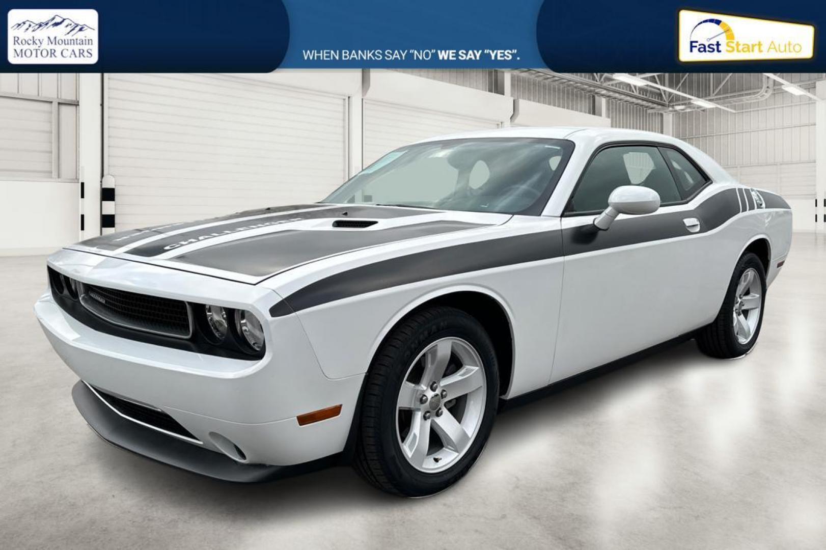 2012 White Dodge Challenger SXT (2C3CDYAG7CH) with an 3.6L V6 DOHC 24V engine, 4-Speed Automatic transmission, located at 344 S Washington Blvd, Ogden, UT, 84404, (801) 399-1799, 41.255482, -111.970848 - Photo#8