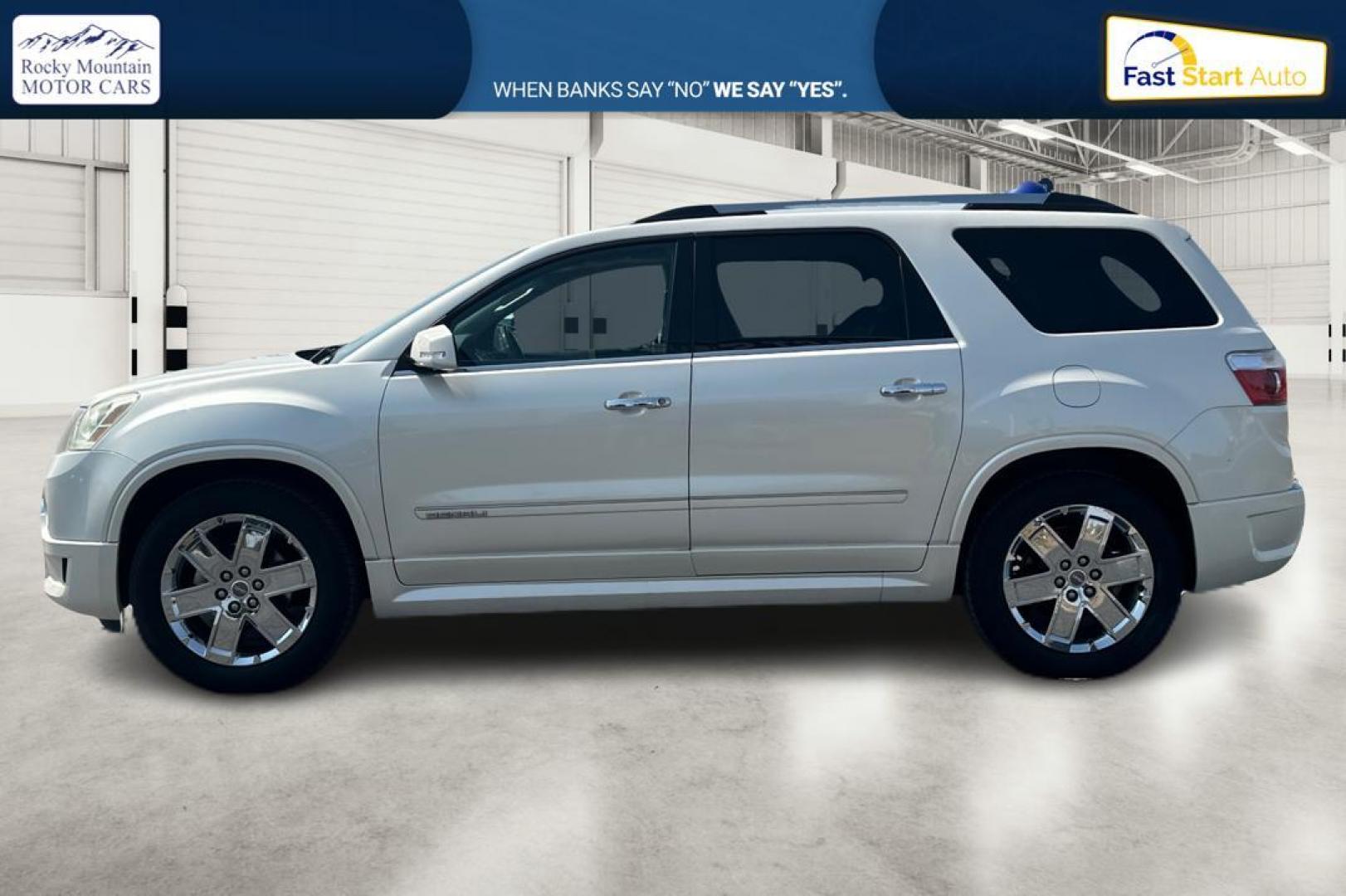 2012 White GMC Acadia Denali FWD (1GKKRTED8CJ) with an 3.6L V6 DOHC 24V engine, 6-Speed Automatic transmission, located at 767 S State Road, Pleasant Grove, UT, 84062, (801) 785-1058, 40.354839, -111.736687 - Photo#5