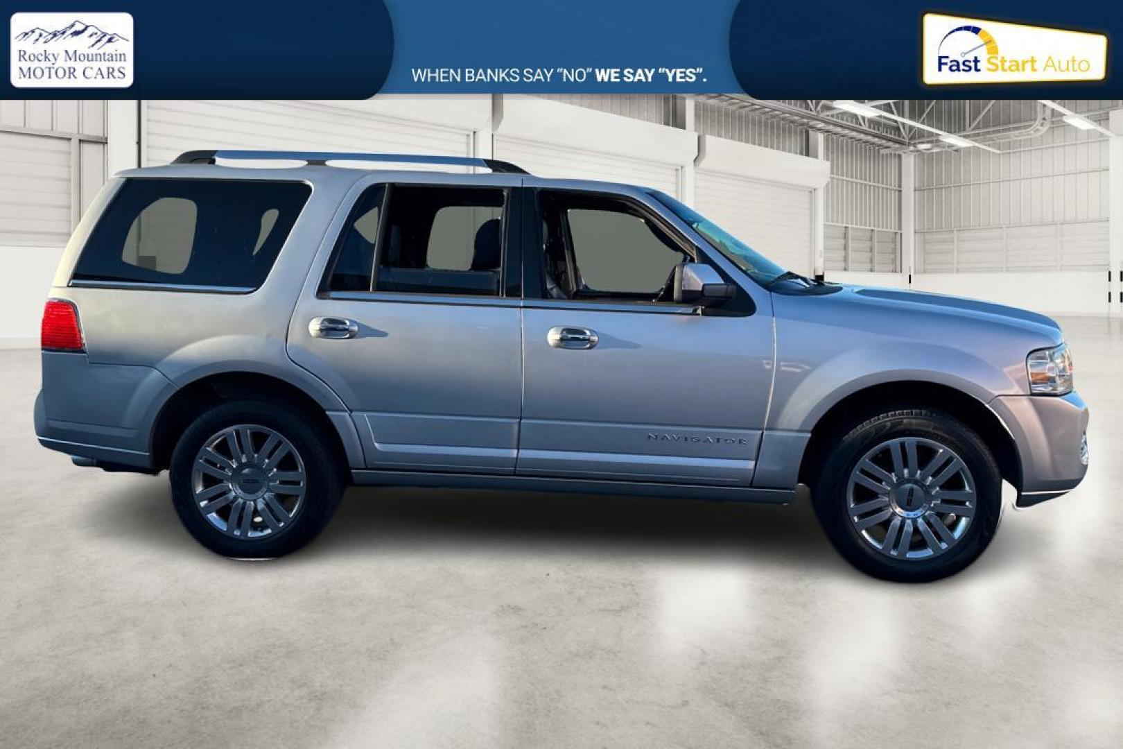 2012 Silver Lincoln Navigator 2WD (5LMJJ2H52CE) with an 5.4L V8 SOHC 24V engine, 6-Speed Automatic transmission, located at 767 S State Road, Pleasant Grove, UT, 84062, (801) 785-1058, 40.354839, -111.736687 - Photo#1