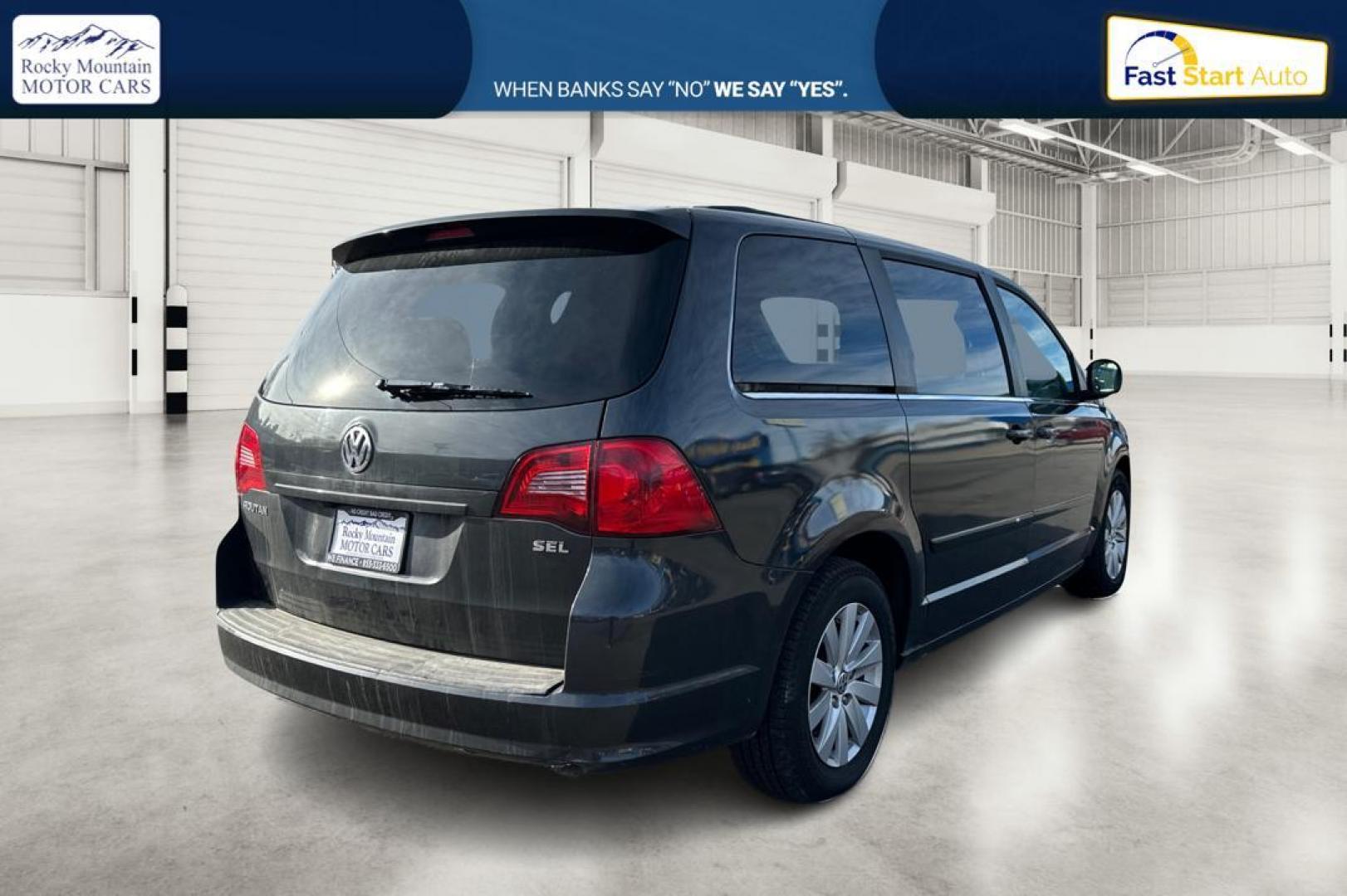 2012 Gray Volkswagen Routan SEL (2C4RVACG7CR) with an 3.6L V6 DOHC 24V engine, 6-Speed Automatic transmission, located at 344 S Washington Blvd, Ogden, UT, 84404, (801) 399-1799, 41.255482, -111.970848 - Photo#2