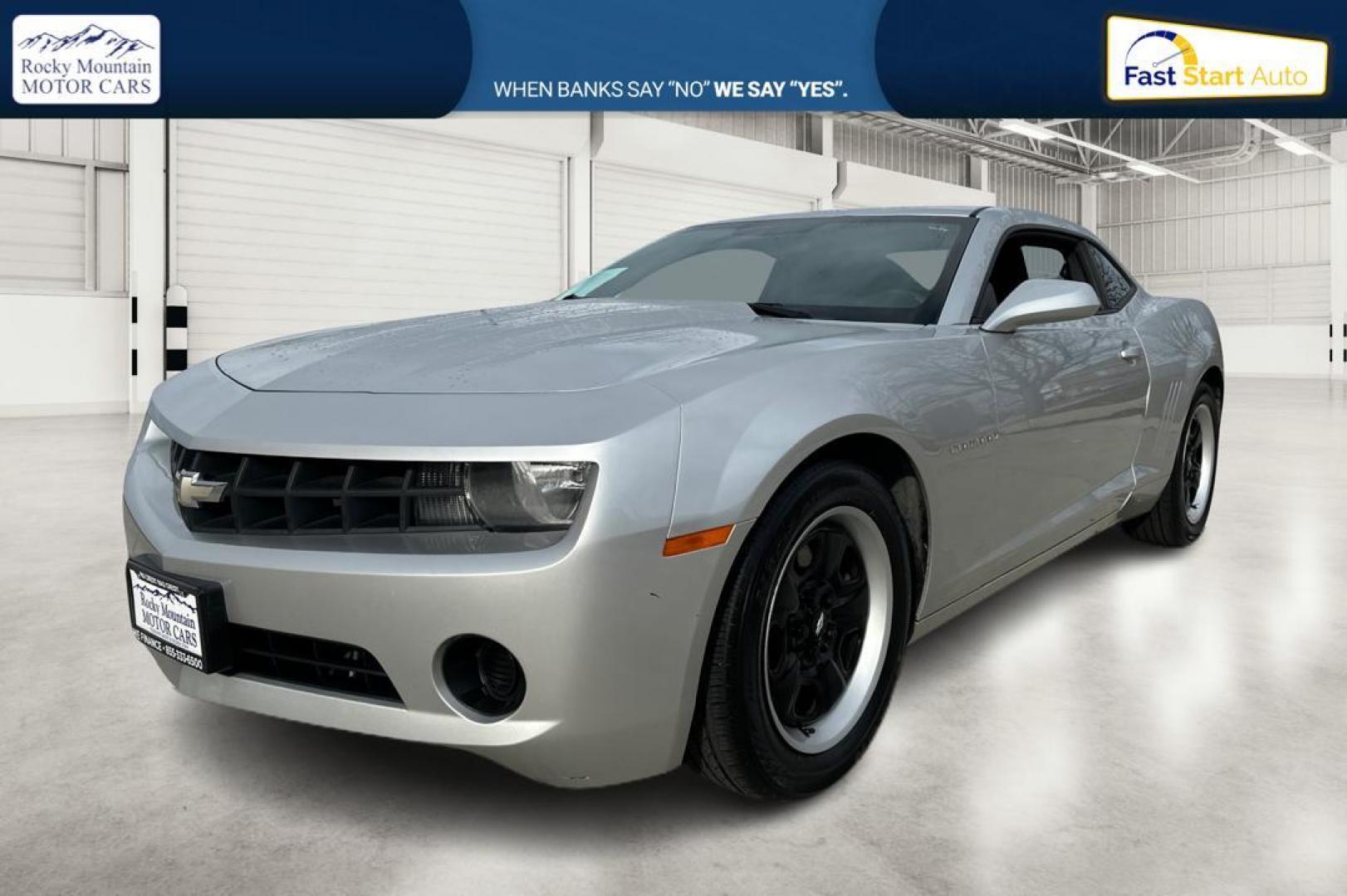 2013 Silver Chevrolet Camaro LS Coupe (2G1FE1E33D9) with an 3.6L V6 DOHC 24V FFV engine, 6-Speed Manual transmission, located at 344 S Washington Blvd, Ogden, UT, 84404, (801) 399-1799, 41.255482, -111.970848 - Photo#6