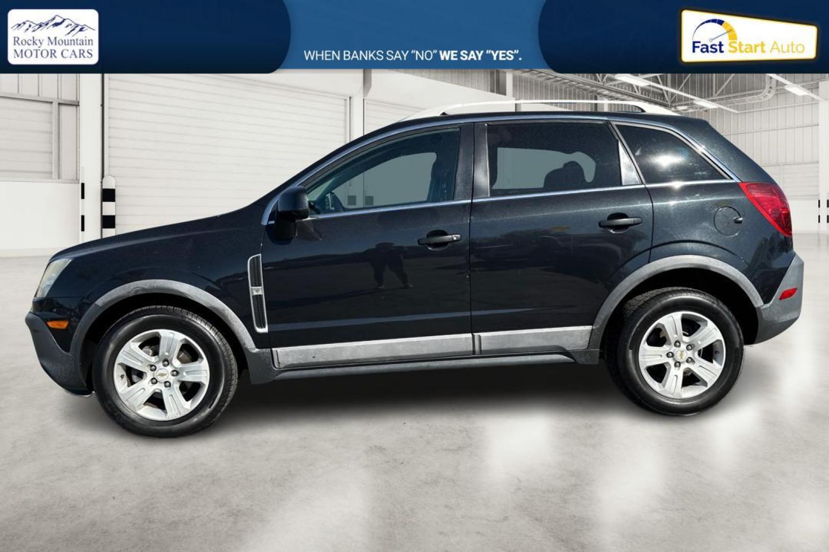 2013 Black Chevrolet Captiva Sport 2LS FWD (3GNAL2EK0DS) with an 2.4L L4 DOHC 16V FFV engine, 6-Speed Automatic transmission, located at 7755 State Street, Midvale, UT, 84047, (801) 753-9063, 40.610329, -111.892159 - Photo#6