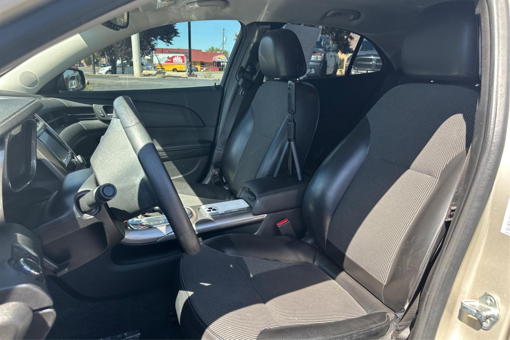 2013 Silver Chevrolet Malibu 1LT (1G11C5SA9DF) with an 2.5L L4 DOHC 16V engine, 6-Speed Automatic transmission, located at 344 S Washington Blvd, Ogden, UT, 84404, (801) 399-1799, 41.255482, -111.970848 - Photo#11