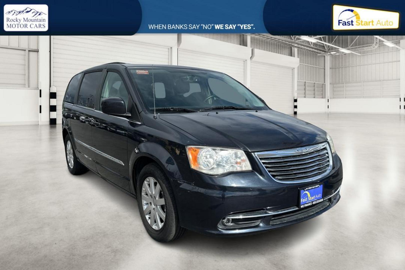 2013 Gray Chrysler Town and Country Touring (2C4RC1BG8DR) with an 3.6L V6 DOHC 24V engine, 6-Speed Automatic transmission, located at 344 S Washington Blvd, Ogden, UT, 84404, (801) 399-1799, 41.255482, -111.970848 - Photo#0