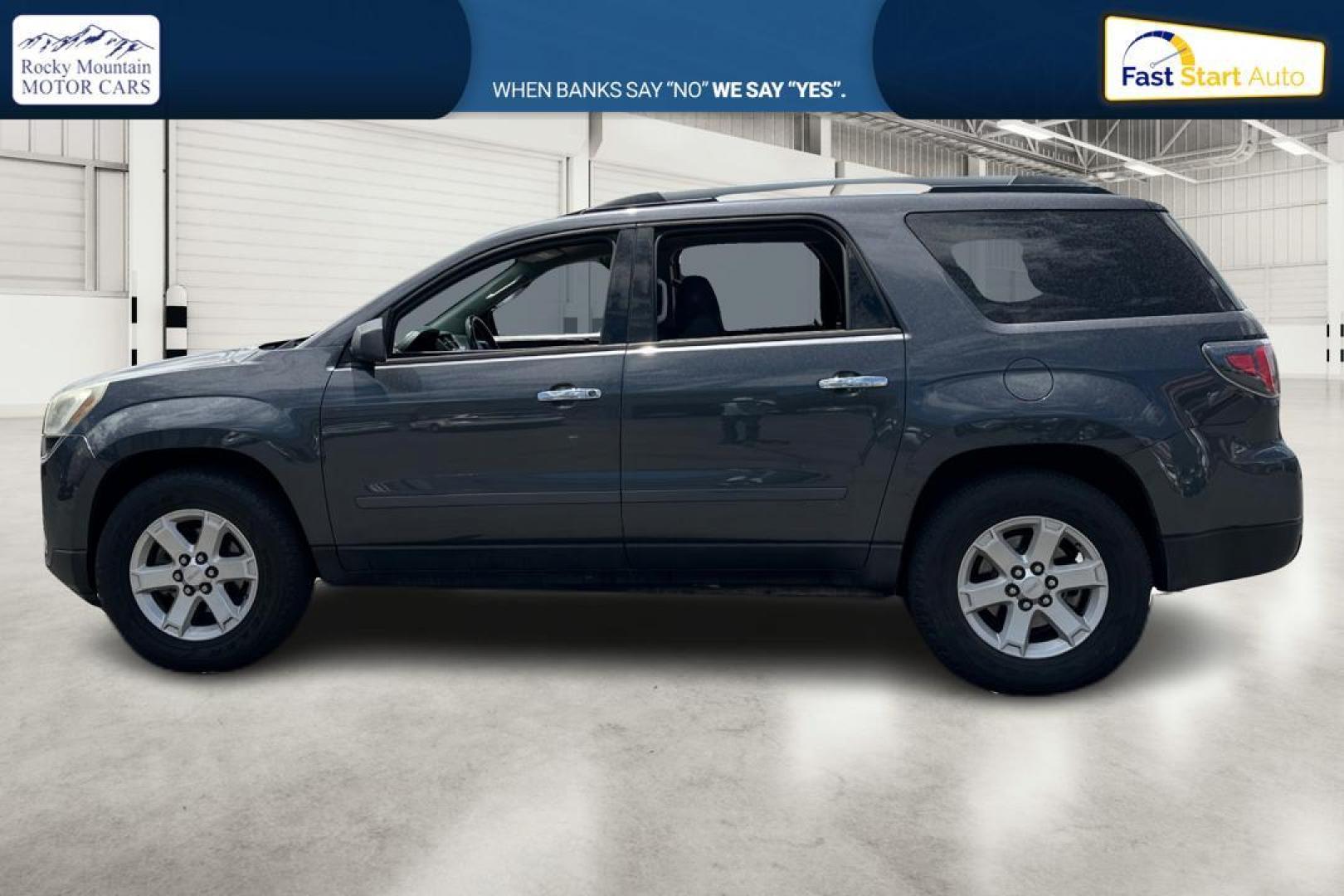 2013 Gray GMC Acadia SLE-1 FWD (1GKKRNED5DJ) with an 3.6L V6 DOHC 24V engine, 6-Speed Automatic transmission, located at 767 S State Road, Pleasant Grove, UT, 84062, (801) 785-1058, 40.354839, -111.736687 - Photo#5