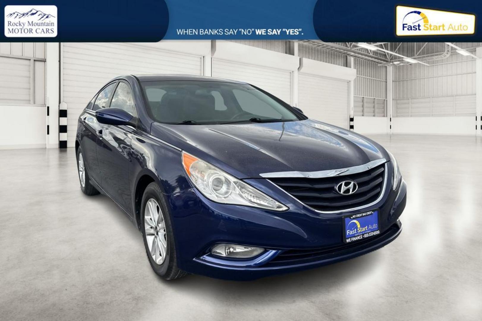 2013 Blue Hyundai Sonata GLS (5NPEB4AC6DH) with an 2.4L L4 DOHC 16V engine, 6-Speed Automatic transmission, located at 7755 State Street, Midvale, UT, 84047, (801) 753-9063, 40.610329, -111.892159 - Photo#0