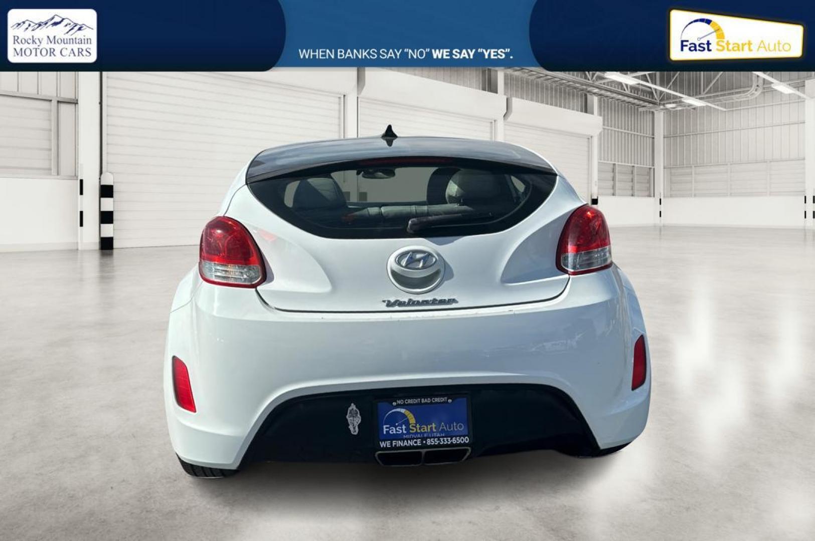 2013 White Hyundai Veloster Base (KMHTC6AD4DU) with an 1.6L L4 DOHC 16V engine, Auto, 6-Spd EcoShft DCT transmission, located at 7755 State Street, Midvale, UT, 84047, (801) 753-9063, 40.610329, -111.892159 - Photo#4