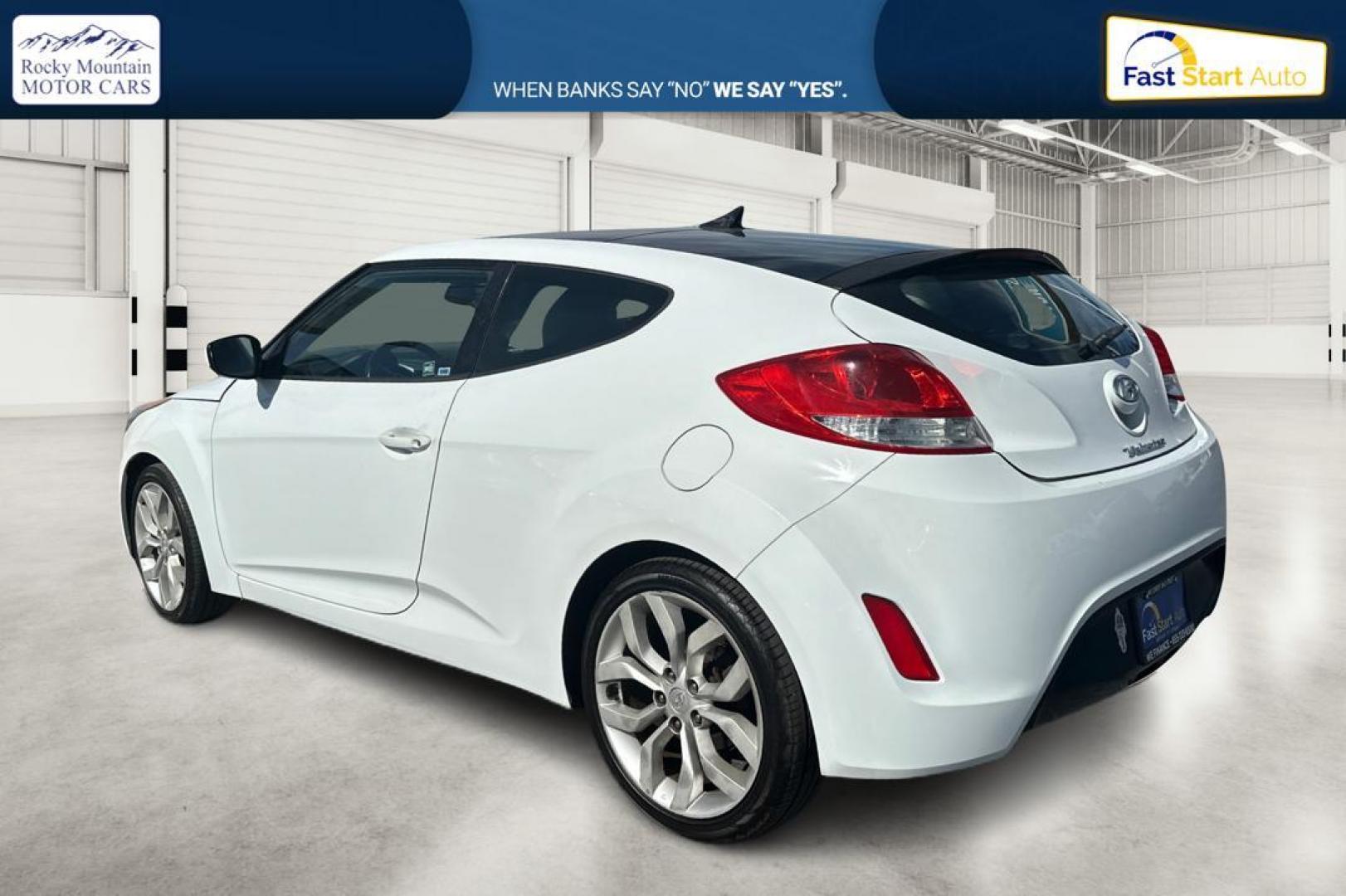 2013 White Hyundai Veloster Base (KMHTC6AD4DU) with an 1.6L L4 DOHC 16V engine, Auto, 6-Spd EcoShft DCT transmission, located at 7755 State Street, Midvale, UT, 84047, (801) 753-9063, 40.610329, -111.892159 - Photo#5