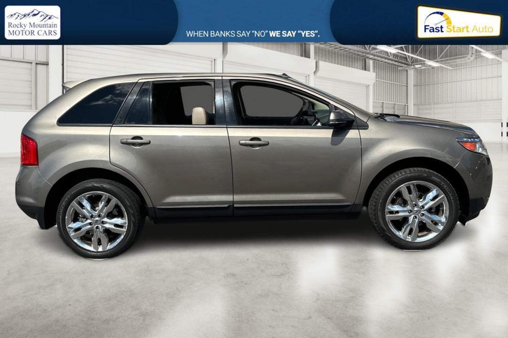 2014 Gray Ford Edge SEL FWD (2FMDK3JC3EB) with an 3.5L V6 DOHC 24V engine, 6-Speed Automatic transmission, located at 767 S State Road, Pleasant Grove, UT, 84062, (801) 785-1058, 40.354839, -111.736687 - Photo#1