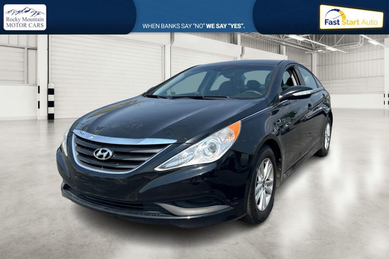 2014 Black Hyundai Sonata GLS (5NPEB4AC6EH) with an 2.4L L4 DOHC 16V engine, 6-Speed Automatic transmission, located at 344 S Washington Blvd, Ogden, UT, 84404, (801) 399-1799, 41.255482, -111.970848 - Photo#6