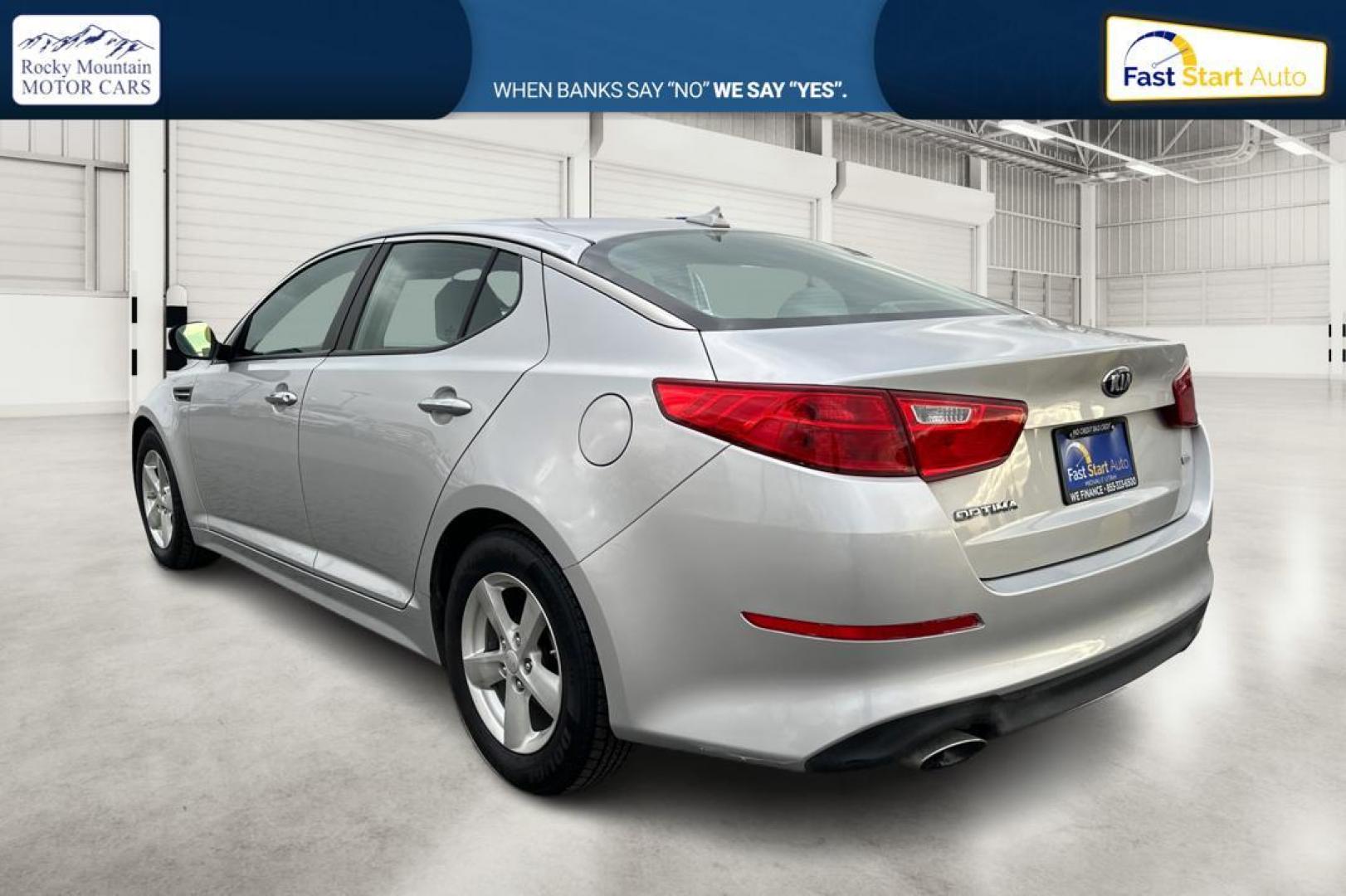 2014 Silver Kia Optima LX (KNAGM4A71E5) with an 2.4L L4 DOHC 16V engine, 6-Speed Automatic transmission, located at 7755 State Street, Midvale, UT, 84047, (801) 753-9063, 40.610329, -111.892159 - Photo#5