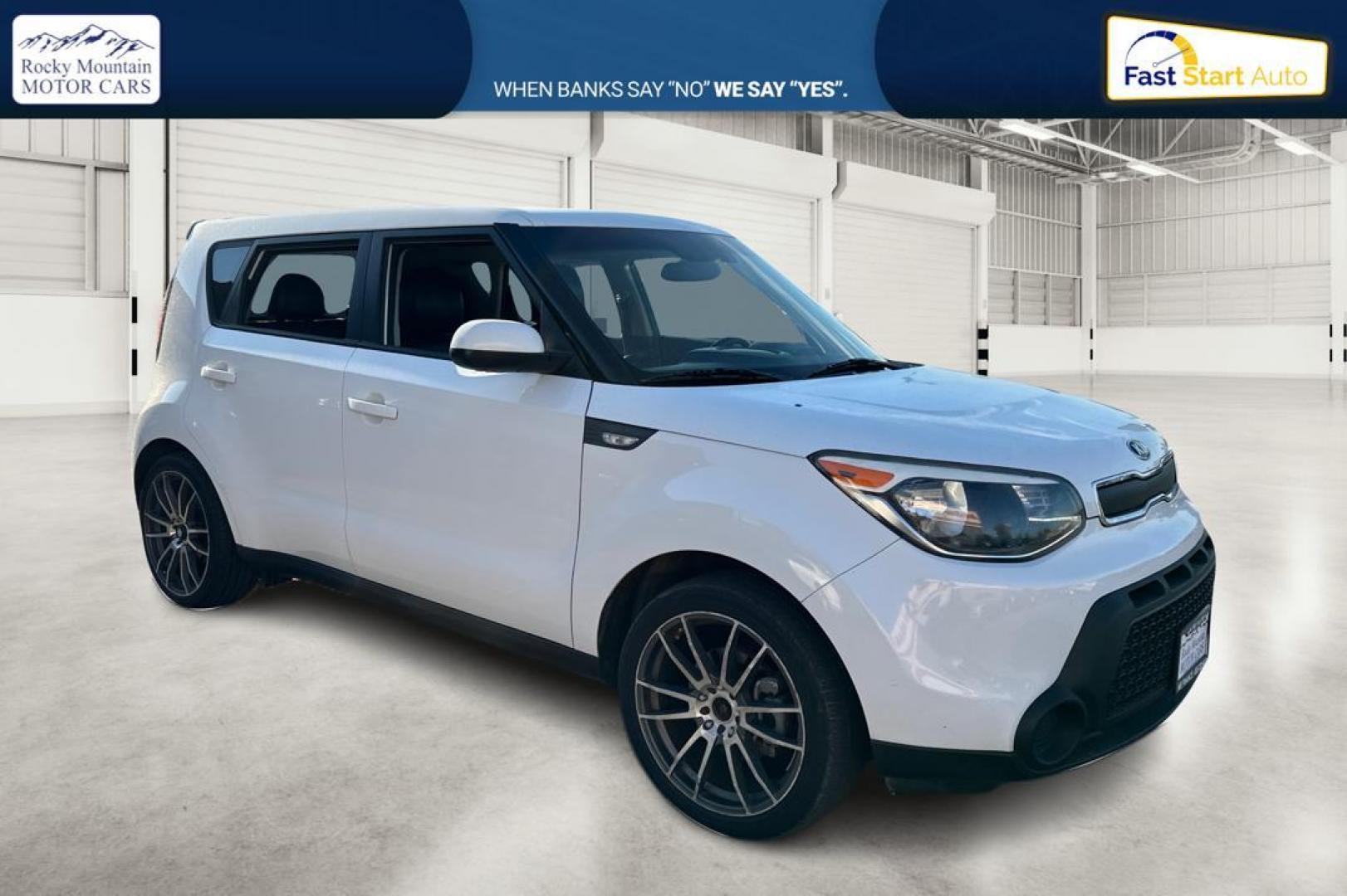 2014 White Kia Soul Base (KNDJN2A29E7) with an 1.6L L4 DOHC 16V engine, Automatic, 6-Spd transmission, located at 344 S Washington Blvd, Ogden, UT, 84404, (801) 399-1799, 41.255482, -111.970848 - Photo#0