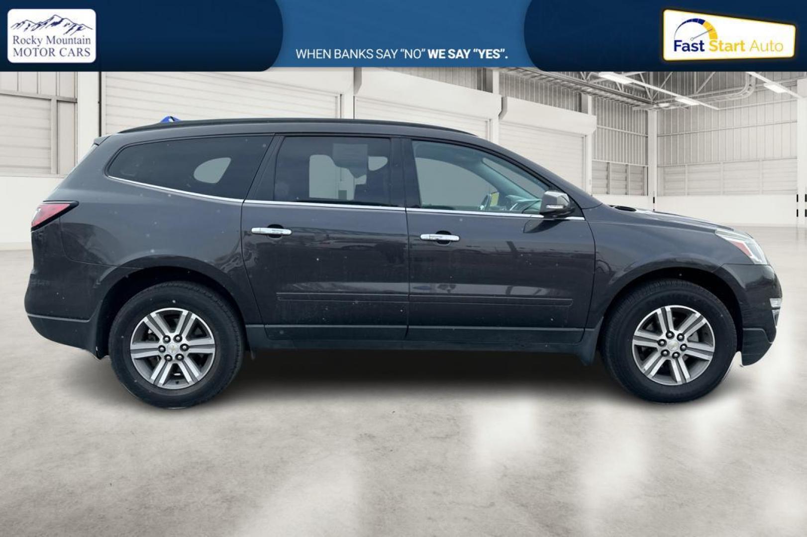 2015 Gray Chevrolet Traverse 2LT FWD (1GNKRHKD8FJ) with an 3.6L V6 DOHC 24V engine, 6-Speed Automatic transmission, located at 344 S Washington Blvd, Ogden, UT, 84404, (801) 399-1799, 41.255482, -111.970848 - Photo#1