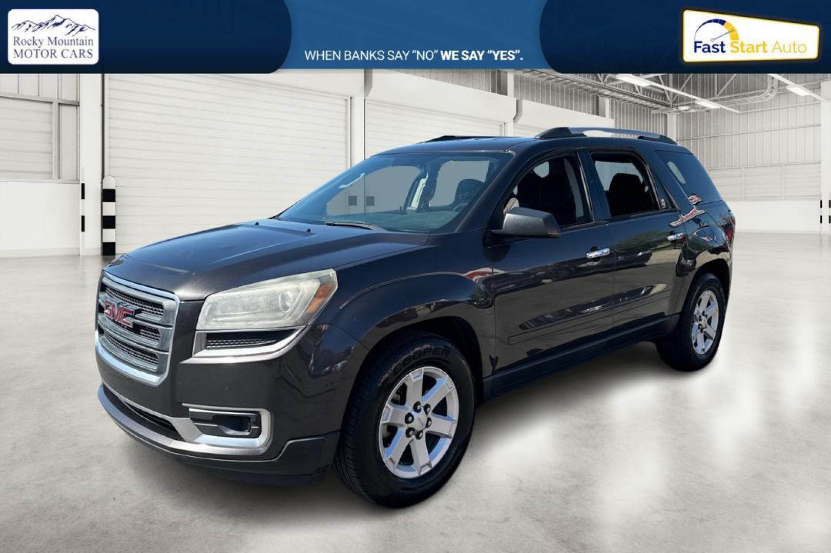 2015 Gray GMC Acadia SLE-2 FWD (1GKKRPKD7FJ) with an 3.6L V6 DOHC 24V engine, 6-Speed Automatic transmission, located at 767 S State Road, Pleasant Grove, UT, 84062, (801) 785-1058, 40.354839, -111.736687 - Photo#6