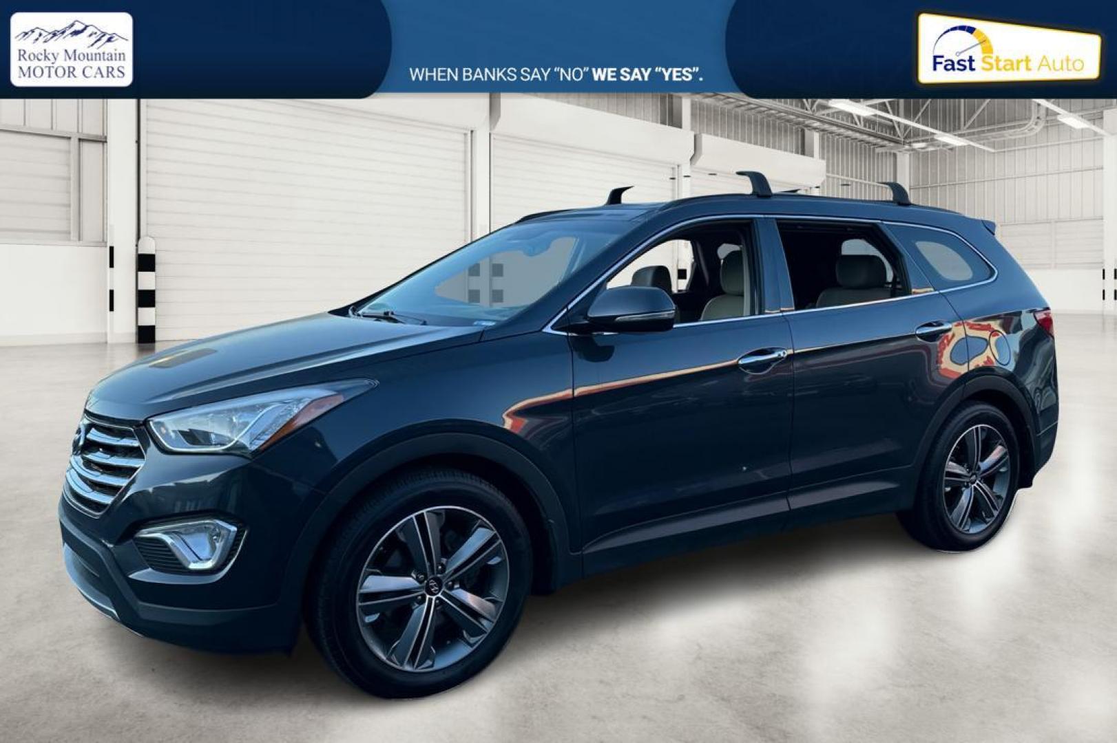 2015 Blue Hyundai Santa Fe Limited AWD (KM8SRDHF6FU) with an 3.3L V6 DOHC 24V engine, 6-Speed Automatic transmission, located at 344 S Washington Blvd, Ogden, UT, 84404, (801) 399-1799, 41.255482, -111.970848 - Photo#6