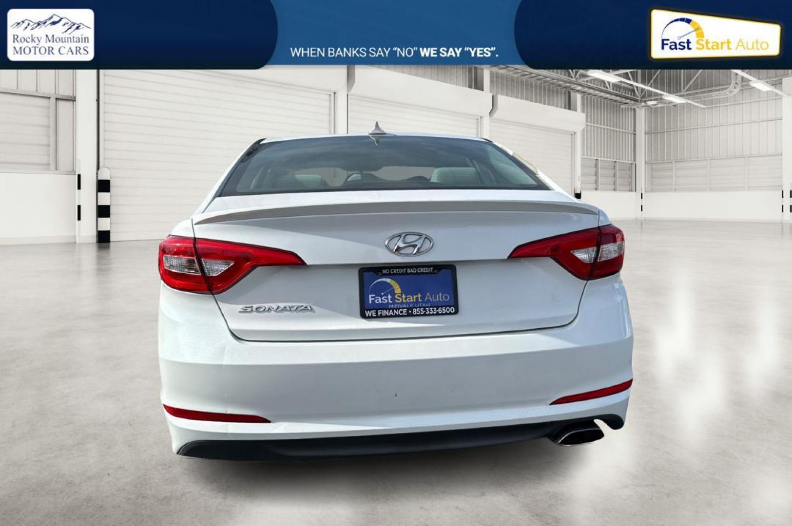 2015 White Hyundai Sonata ECO (5NPE24AF1FH) with an 1.6L L4 DOHC 16V engine, 7-Speed Automatic transmission, located at 7755 State Street, Midvale, UT, 84047, (801) 753-9063, 40.610329, -111.892159 - Photo#4