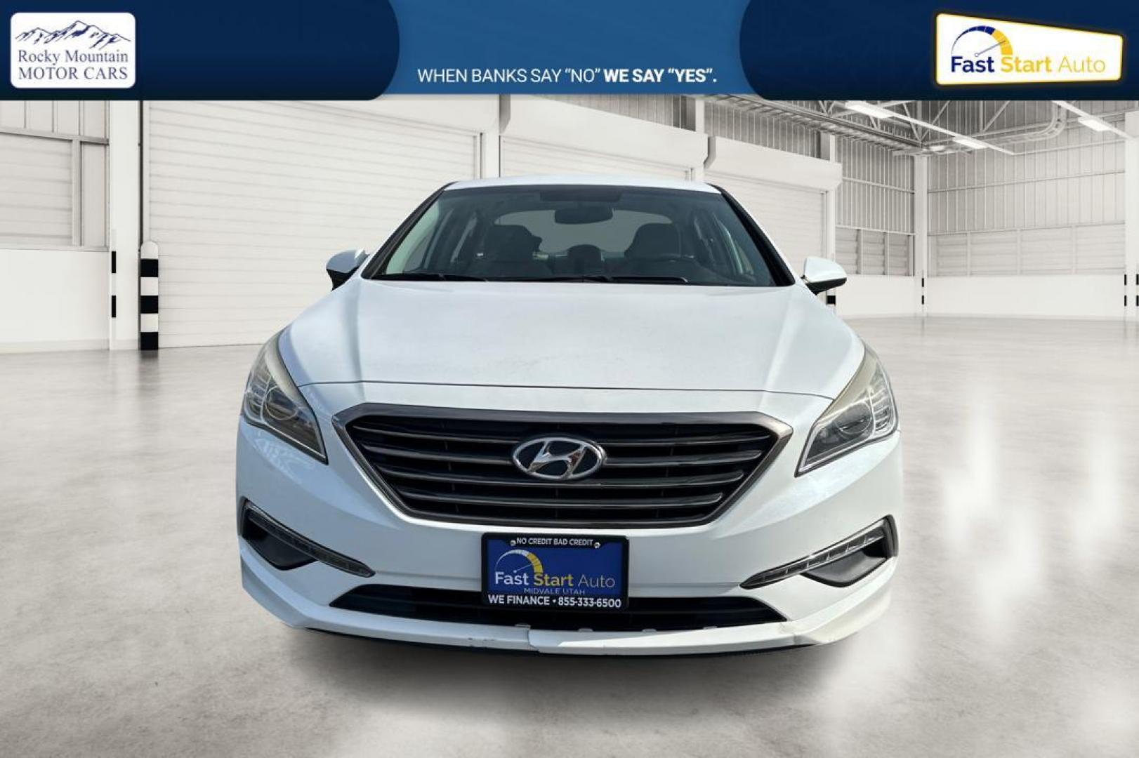 2015 White Hyundai Sonata ECO (5NPE24AF1FH) with an 1.6L L4 DOHC 16V engine, 7-Speed Automatic transmission, located at 7755 State Street, Midvale, UT, 84047, (801) 753-9063, 40.610329, -111.892159 - Photo#9