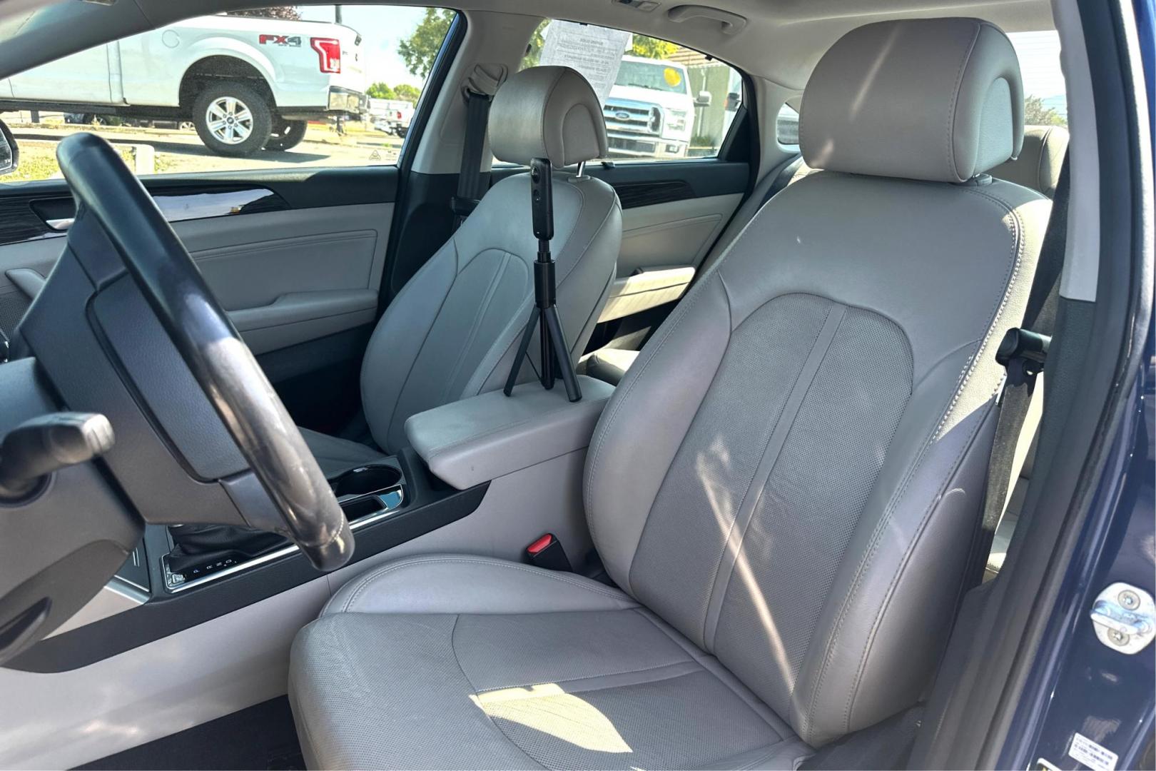 2015 Blue Hyundai Sonata Sport (5NPE34AF0FH) with an 2.4L L4 DOHC 16V engine, 6-Speed Automatic transmission, located at 7755 State Street, Midvale, UT, 84047, (801) 753-9063, 40.610329, -111.892159 - Photo#11