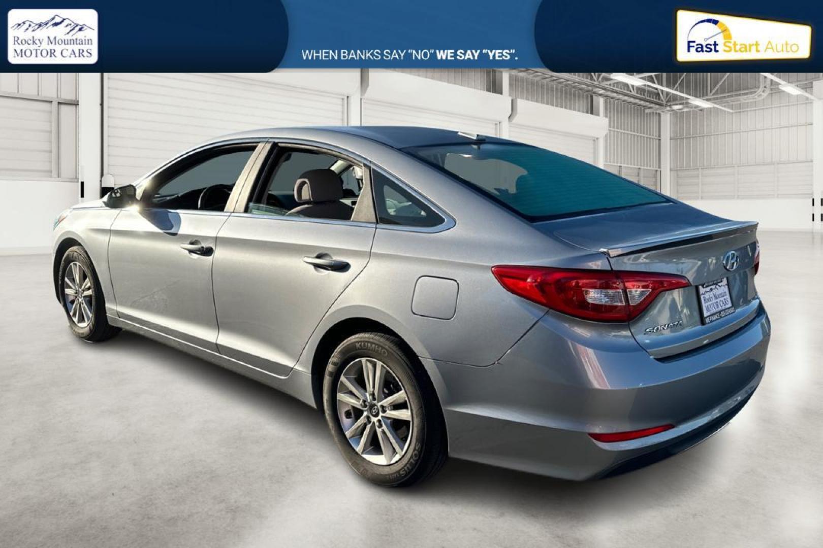 2015 Gray Hyundai Sonata ECO (5NPE24AF6FH) with an 1.6L L4 DOHC 16V engine, 7-Speed Automatic transmission, located at 767 S State Road, Pleasant Grove, UT, 84062, (801) 785-1058, 40.354839, -111.736687 - Photo#5