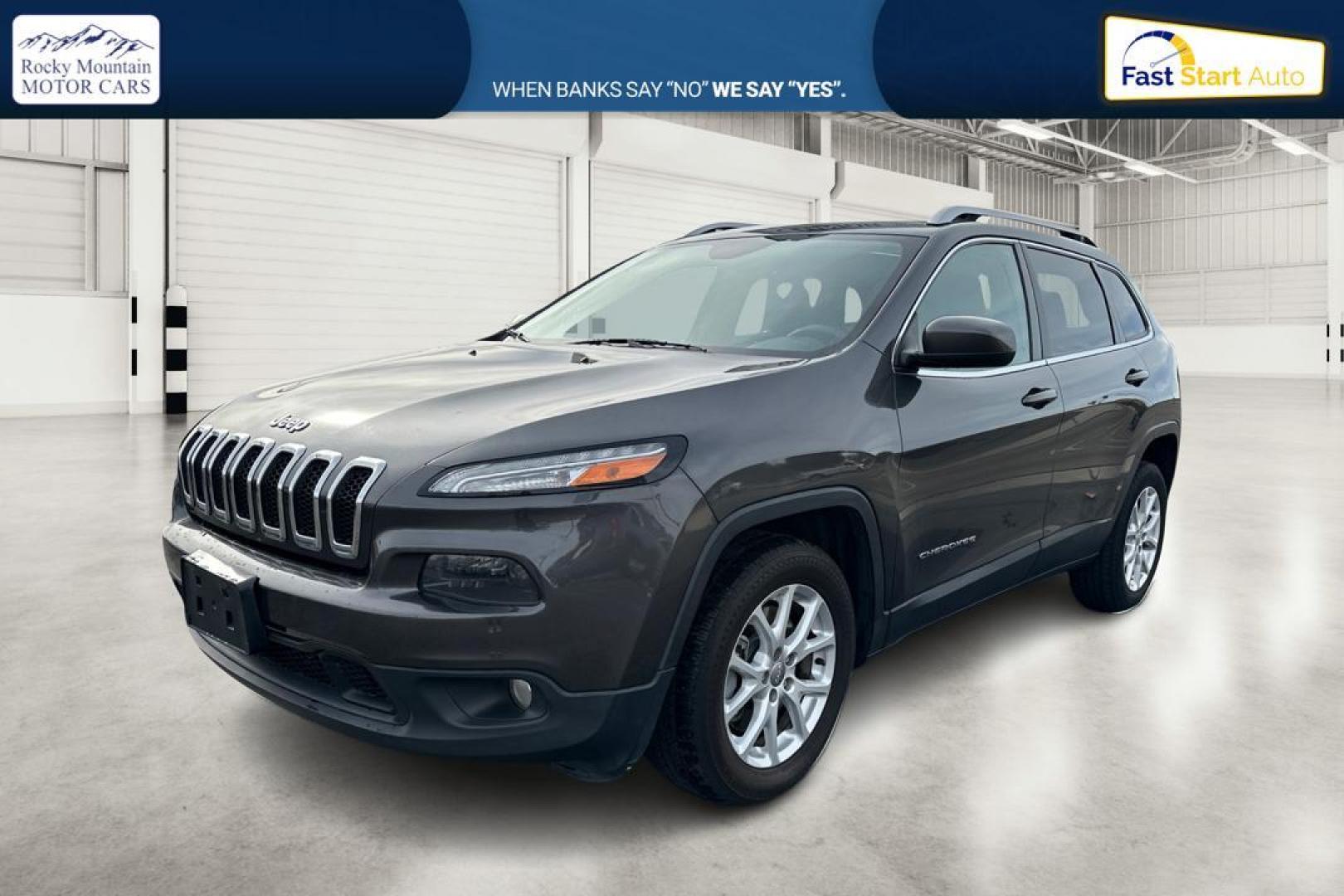 2015 Gray Jeep Cherokee Latitude FWD (1C4PJLCS0FW) with an 3.2L V6 DOHC 24V engine, 9-Speed Automatic transmission, located at 7755 State Street, Midvale, UT, 84047, (801) 753-9063, 40.610329, -111.892159 - Photo#8