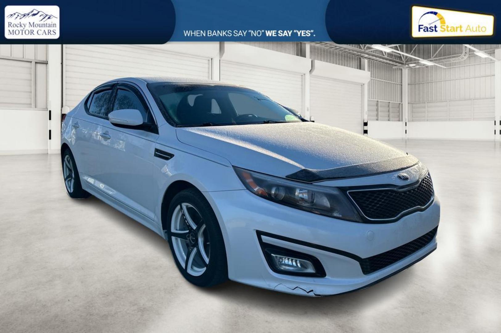 2015 White Kia Optima LX (KNAGM4A74F5) with an 2.4L L4 DOHC 16V engine, 6-Speed Automatic transmission, located at 7755 State Street, Midvale, UT, 84047, (801) 753-9063, 40.610329, -111.892159 - Photo#0