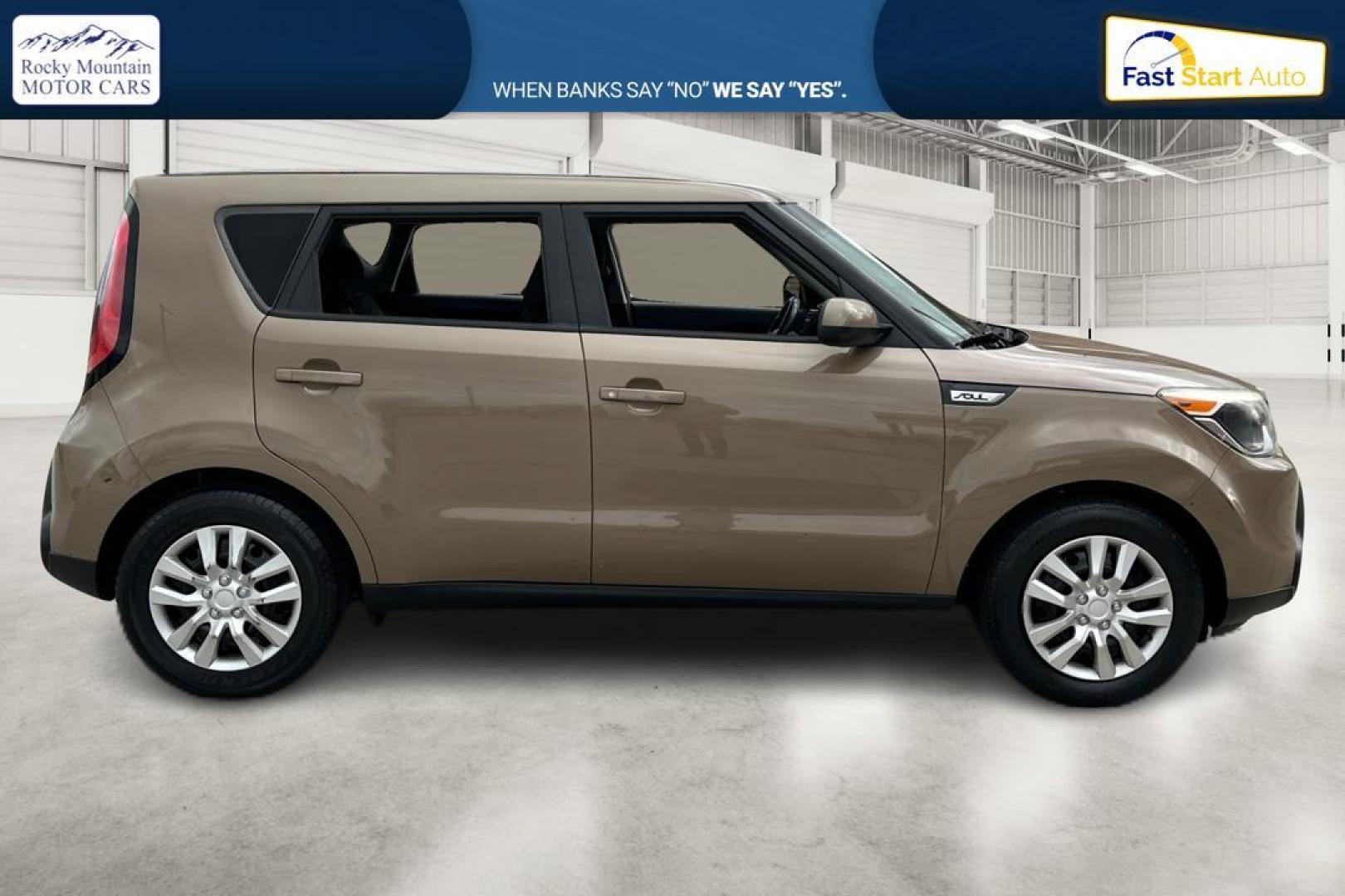 2015 Brown Kia Soul Base (KNDJN2A26F7) with an 1.6L L4 DOHC 16V engine, Auto, 6-Spd Sportmatic transmission, located at 344 S Washington Blvd, Ogden, UT, 84404, (801) 399-1799, 41.255482, -111.970848 - Photo#1