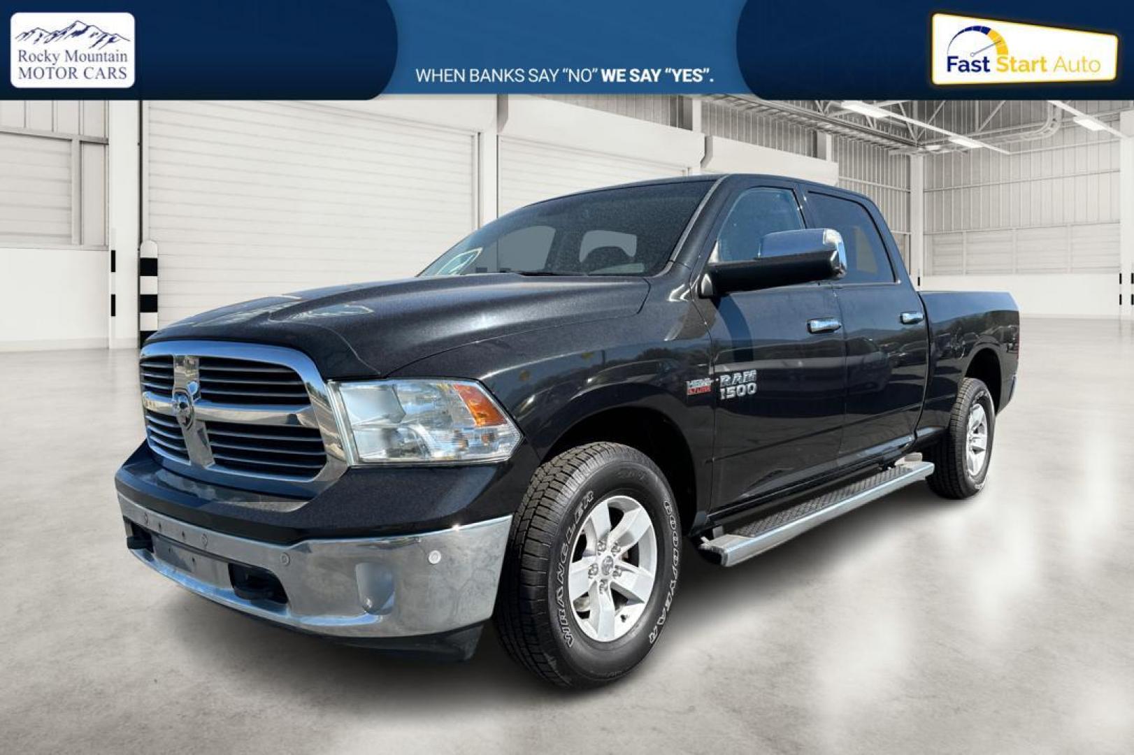 2015 Black RAM 1500 SLT Crew Cab LWB 4WD (1C6RR7TT6FS) with an 5.7L V8 OHV 16V engine, 6-Speed Automatic transmission, located at 344 S Washington Blvd, Ogden, UT, 84404, (801) 399-1799, 41.255482, -111.970848 - Photo#8