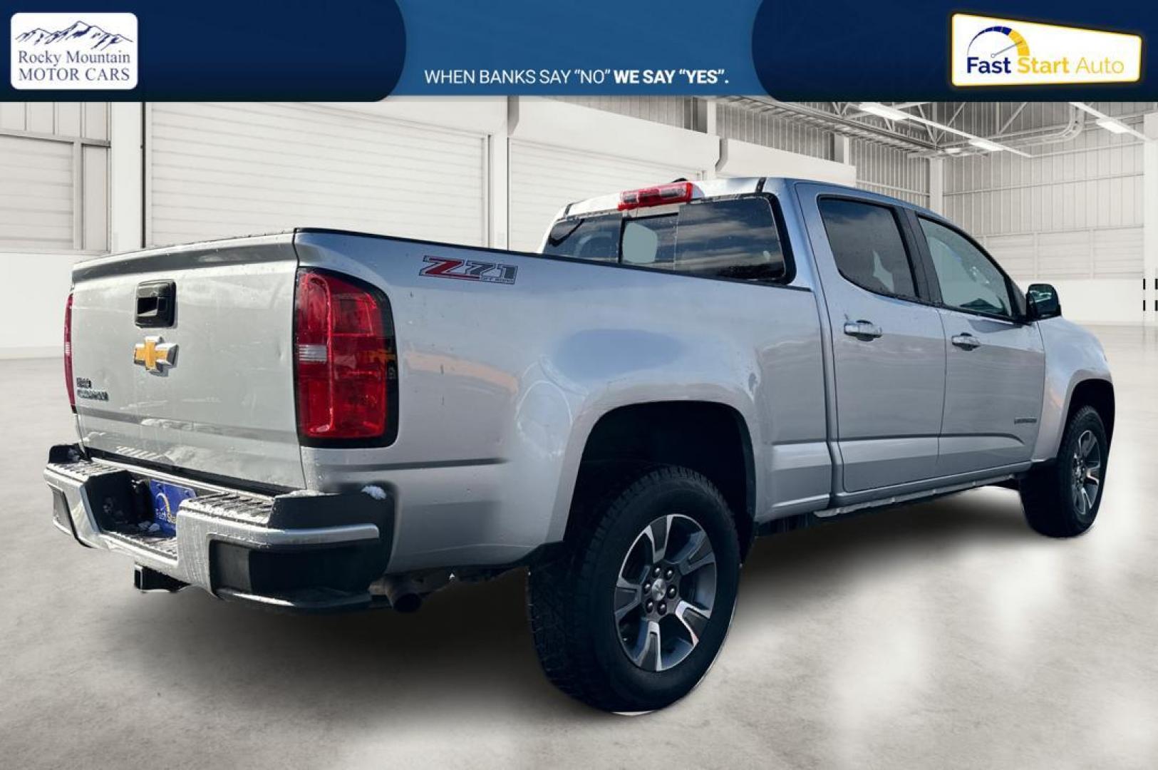 2016 Silver Chevrolet Colorado Z71 Crew Cab 4WD Long Box (1GCGTDE34G1) with an 3.6L V6 DOHC 24V GAS engine, 6A transmission, located at 7755 State Street, Midvale, UT, 84047, (801) 753-9063, 40.610329, -111.892159 - Photo#2