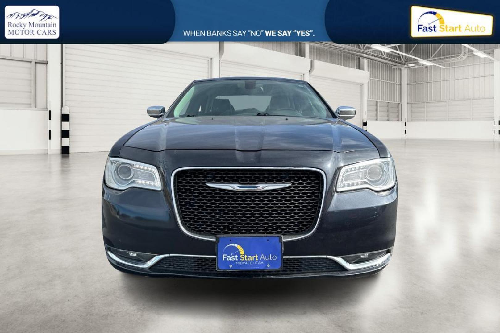 2016 Gray Chrysler 300 C RWD (2C3CCAEG4GH) with an 3.6L V6 SOHC 24V engine, 8A transmission, located at 7755 State Street, Midvale, UT, 84047, (801) 753-9063, 40.610329, -111.892159 - Photo#9