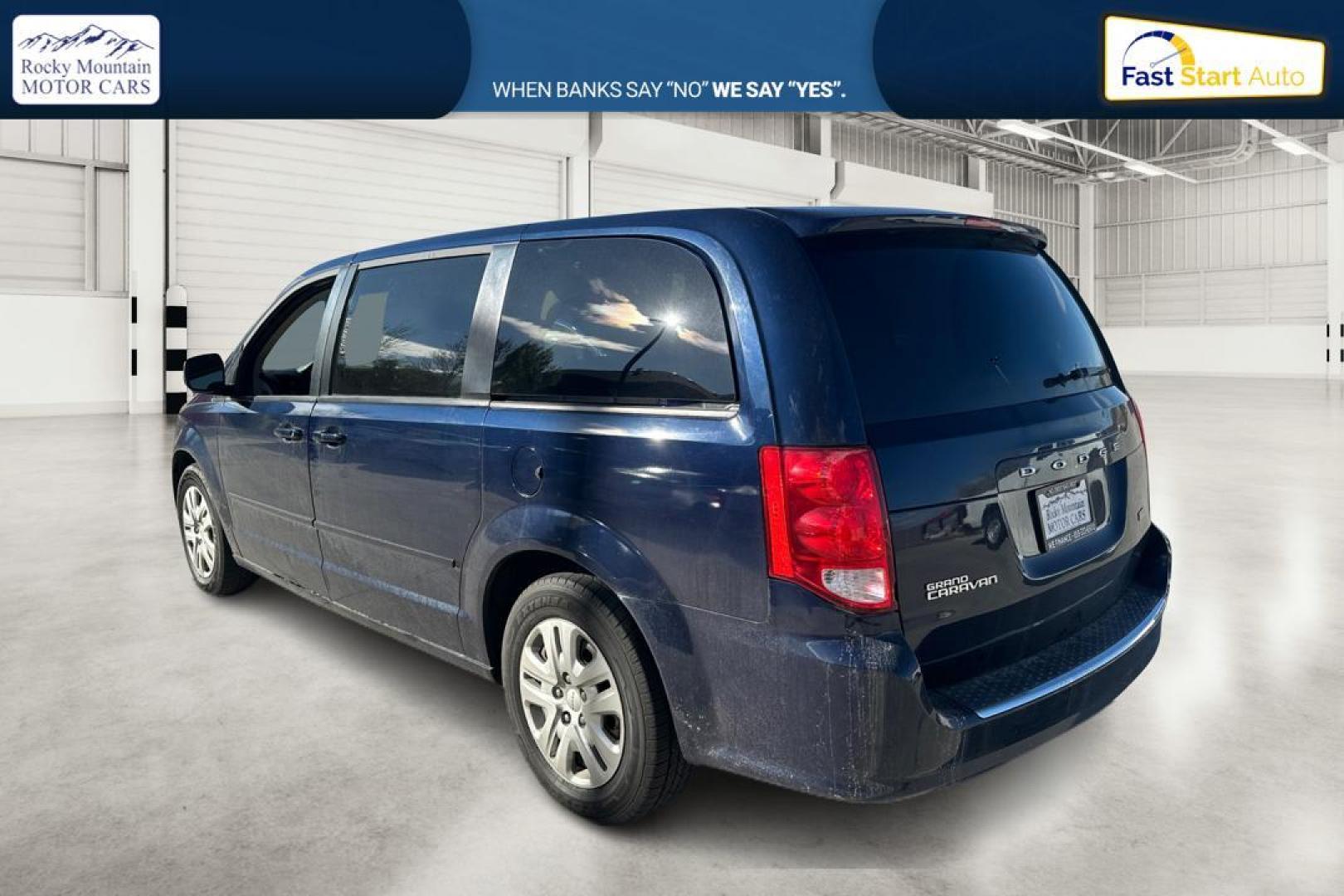 2016 Blue Dodge Grand Caravan SE (2C4RDGBG4GR) with an 3.6L V6 DOHC 24V engine, 6A transmission, located at 767 S State Road, Pleasant Grove, UT, 84062, (801) 785-1058, 40.354839, -111.736687 - Photo#5