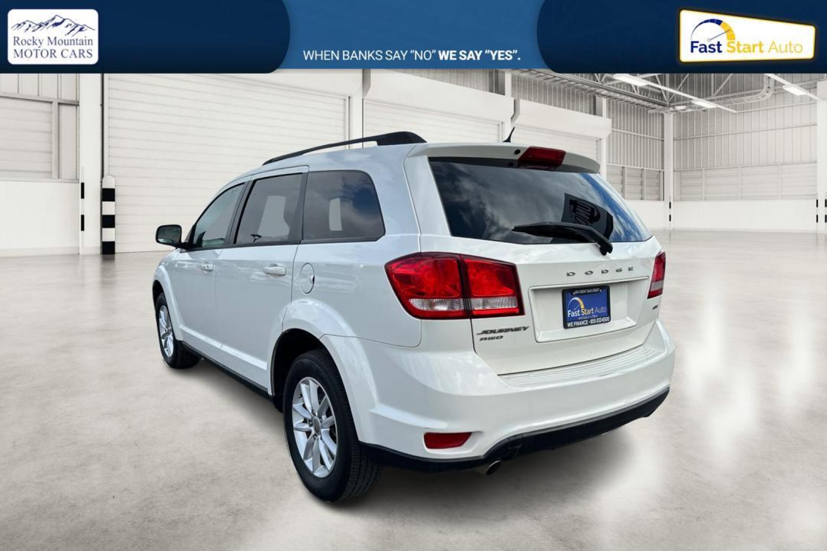 2016 White Dodge Journey SXT AWD (3C4PDDBG7GT) with an 3.6L V6 DOHC 24V engine, 6A transmission, located at 7755 State Street, Midvale, UT, 84047, (801) 753-9063, 40.610329, -111.892159 - Photo#5