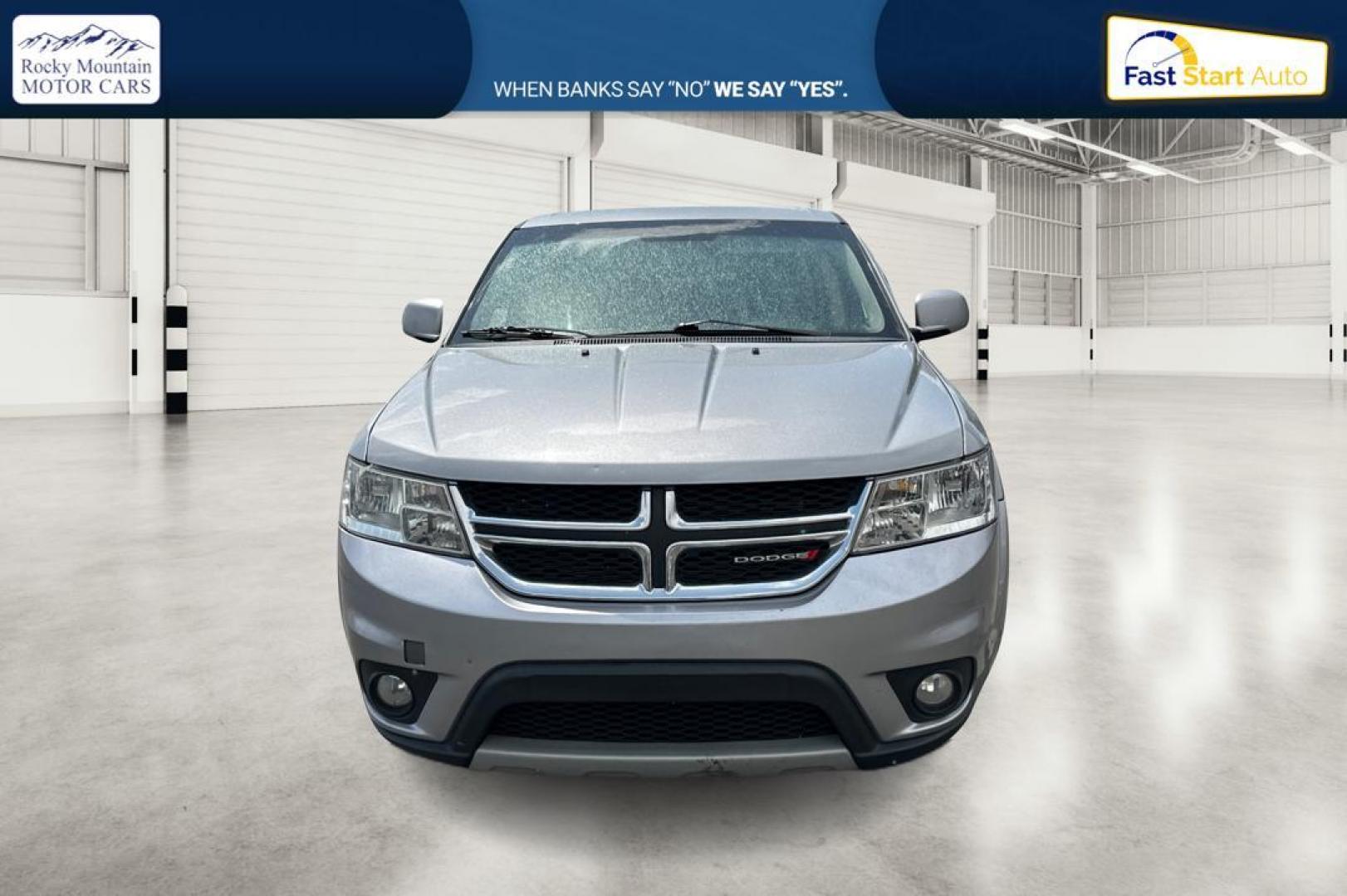 2016 Silver Dodge Journey SXT (3C4PDCBG9GT) with an 3.6L V6 DOHC 24V engine, 4A transmission, located at 767 S State Road, Pleasant Grove, UT, 84062, (801) 785-1058, 40.354839, -111.736687 - Photo#7