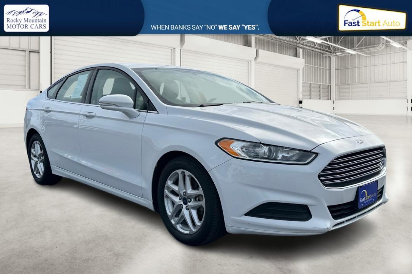 2016 White Ford Fusion SE (3FA6P0H77GR) with an 2.5L L4 DOHC 16V engine, 6-Speed Automatic transmission, located at 7755 State Street, Midvale, UT, 84047, (801) 753-9063, 40.610329, -111.892159 - Photo#0