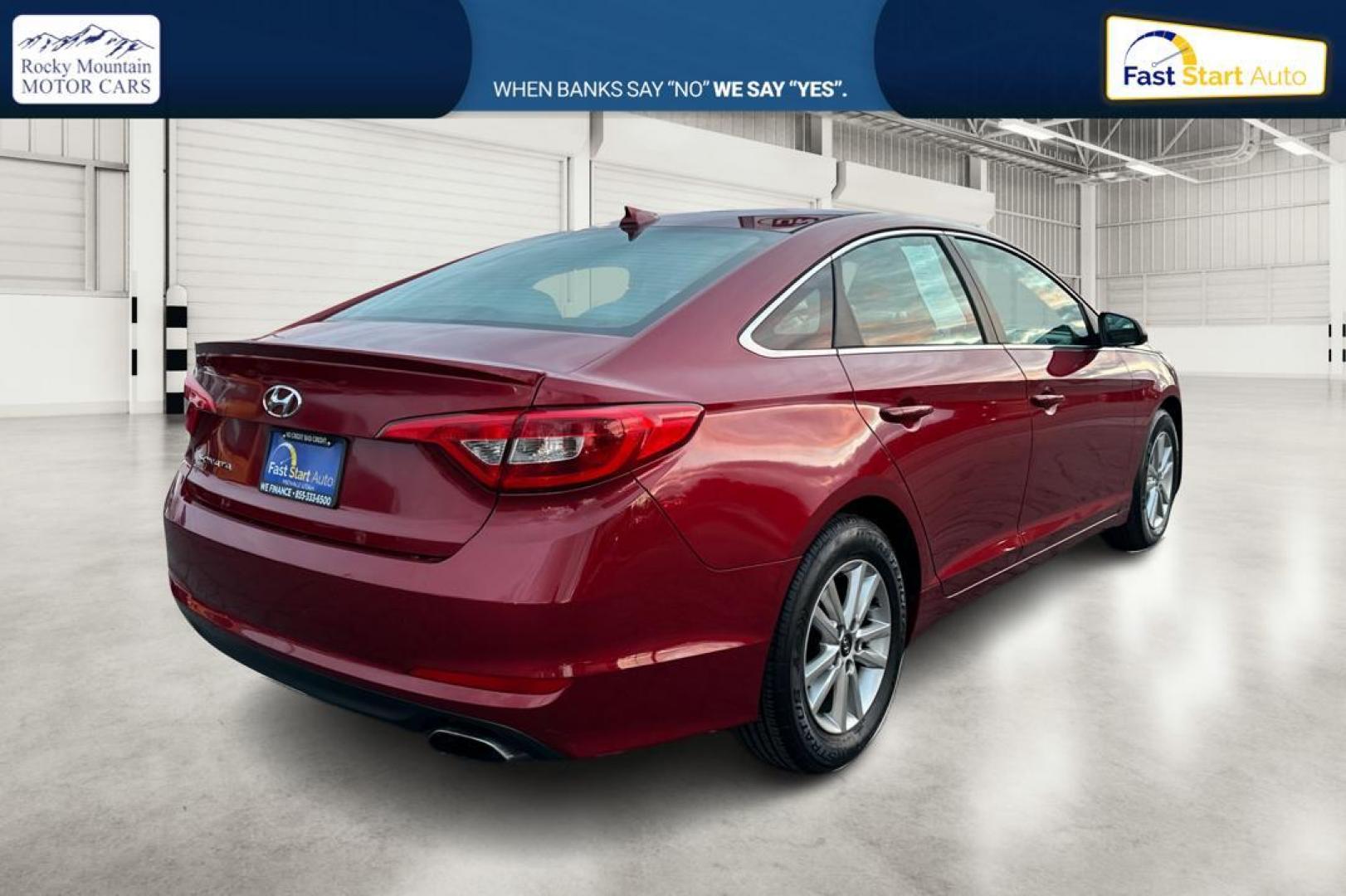 2016 Red Hyundai Sonata SE (5NPE24AF4GH) with an 2.4L L4 DOHC 16V engine, 7A transmission, located at 7755 State Street, Midvale, UT, 84047, (801) 753-9063, 40.610329, -111.892159 - Photo#2