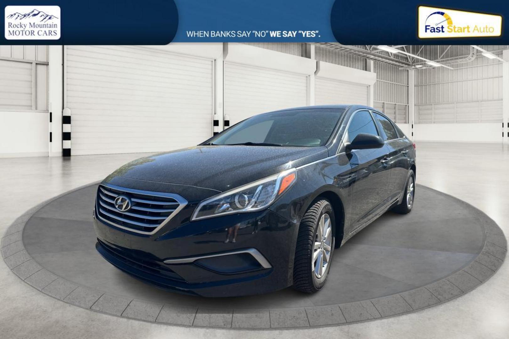 2016 Black Hyundai Sonata SE (5NPE24AF3GH) with an 2.4L L4 DOHC 16V engine, 7A transmission, located at 344 S Washington Blvd, Ogden, UT, 84404, (801) 399-1799, 41.255482, -111.970848 - Photo#8