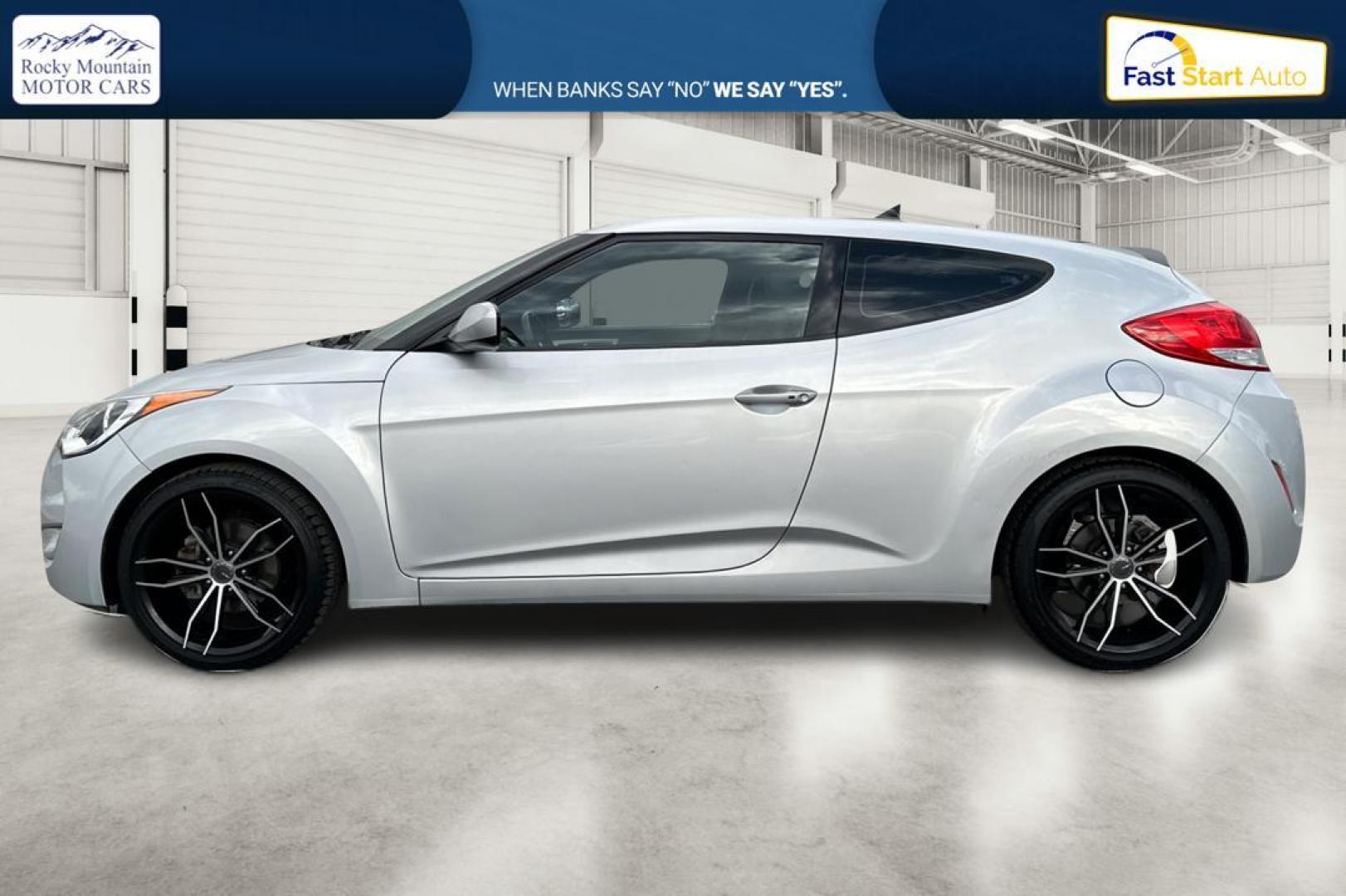 2016 Silver Hyundai Veloster Base 6MT (KMHTC6AD6GU) with an 1.6L L4 DOHC 16V engine, 6-Speed Manual transmission, located at 7755 State Street, Midvale, UT, 84047, (801) 753-9063, 40.610329, -111.892159 - Photo#6