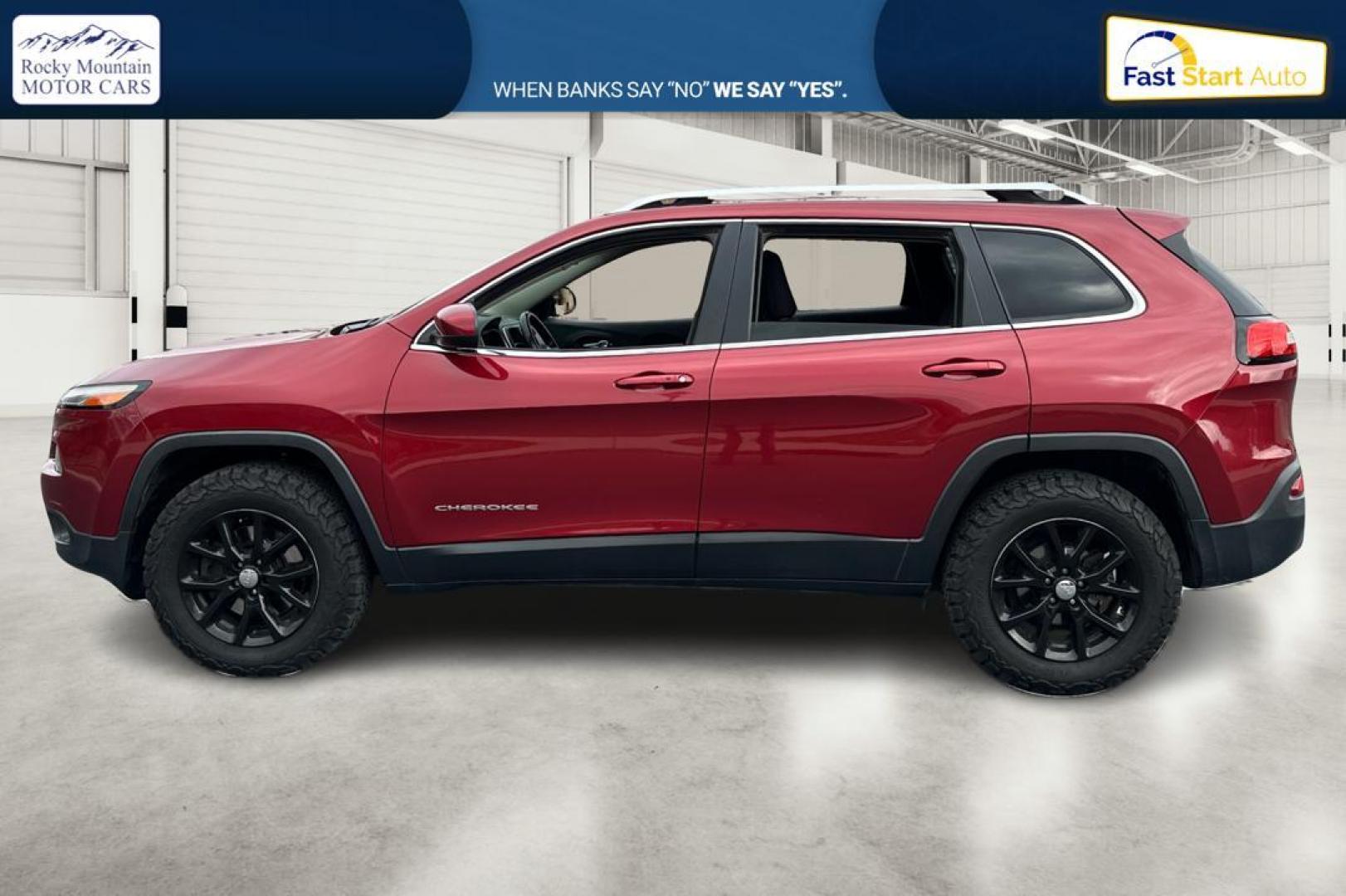 2016 Red Jeep Cherokee Latitude FWD (1C4PJLCB1GW) with an 2.4L L4 DOHC 16V engine, 9A transmission, located at 767 S State Road, Pleasant Grove, UT, 84062, (801) 785-1058, 40.354839, -111.736687 - Photo#6