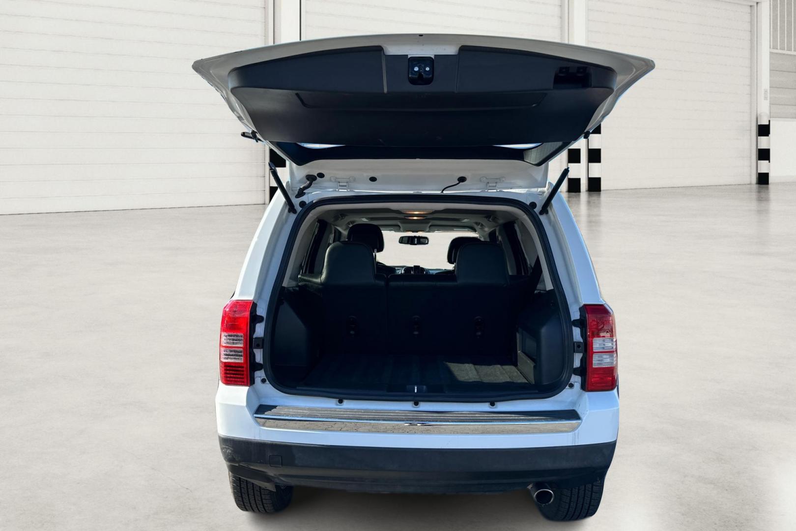 2016 White Jeep Patriot Latitude 4WD (1C4NJRFB3GD) with an 2.4L L4 DOHC 16V engine, Automatic, CVT transmission, located at 7755 State Street, Midvale, UT, 84047, (801) 753-9063, 40.610329, -111.892159 - Photo#13