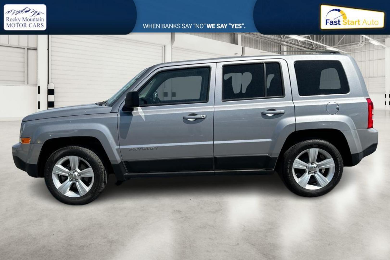 2016 Silver Jeep Patriot Latitude 2WD (1C4NJPFA4GD) with an 2.0L L4 DOHC 16V engine, Automatic, CVT transmission, located at 7755 State Street, Midvale, UT, 84047, (801) 753-9063, 40.610329, -111.892159 - Photo#5