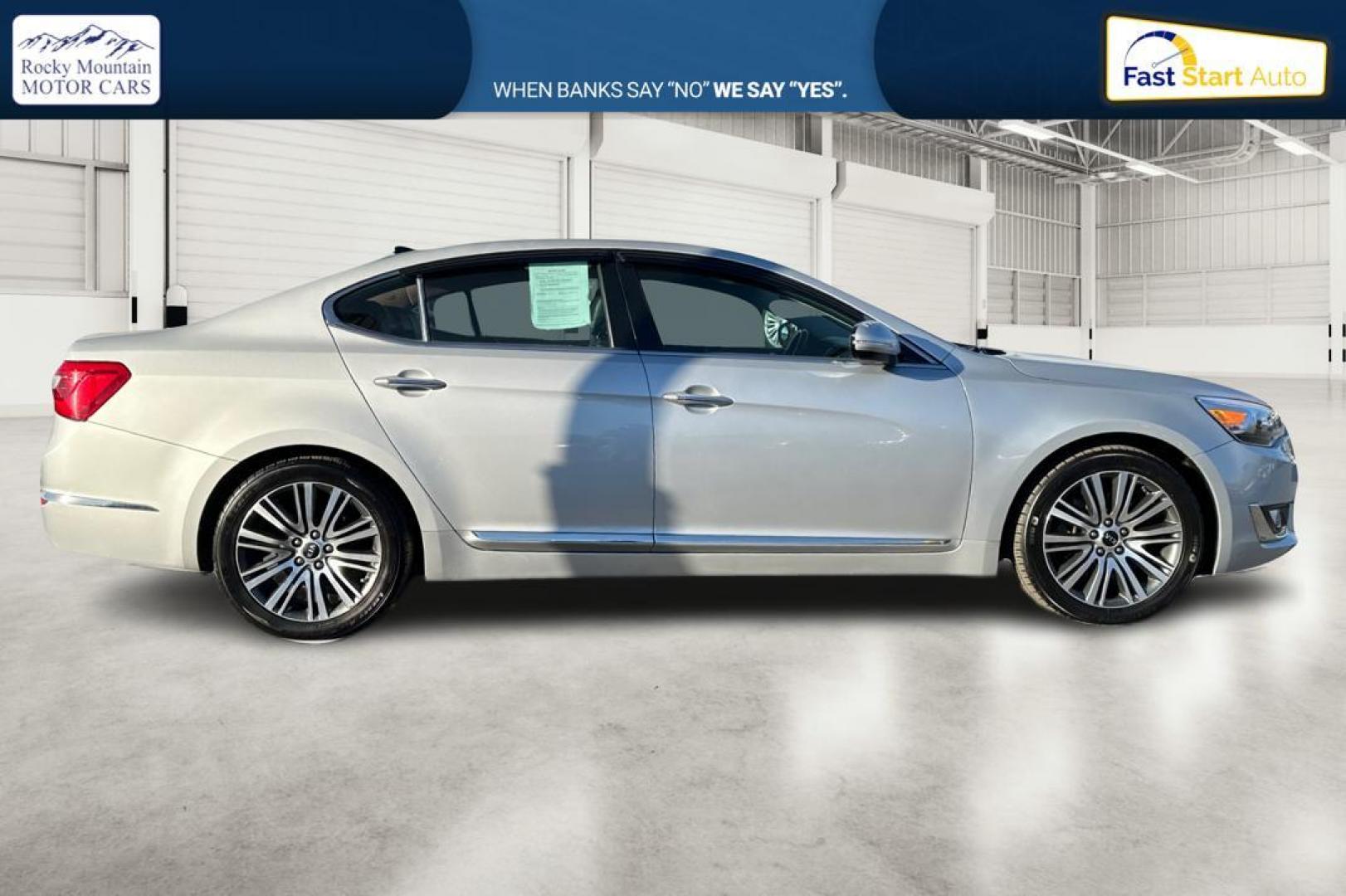 2016 Silver Kia Cadenza Premium (KNALN4D70G5) with an 3.3L V6 DOHC 24V engine, 6A transmission, located at 7755 State Street, Midvale, UT, 84047, (801) 753-9063, 40.610329, -111.892159 - Photo#1