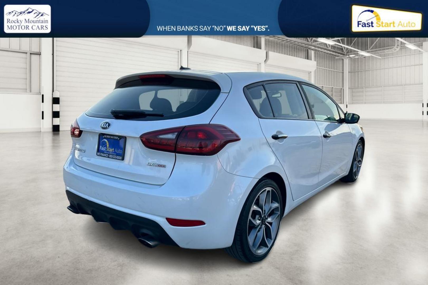 2016 White Kia Forte 5-Door SX (KNAFZ5A32G5) with an 1.6L L4 DOHC 16V engine, 6-Speed Automatic transmission, located at 7755 State Street, Midvale, UT, 84047, (801) 753-9063, 40.610329, -111.892159 - Photo#2