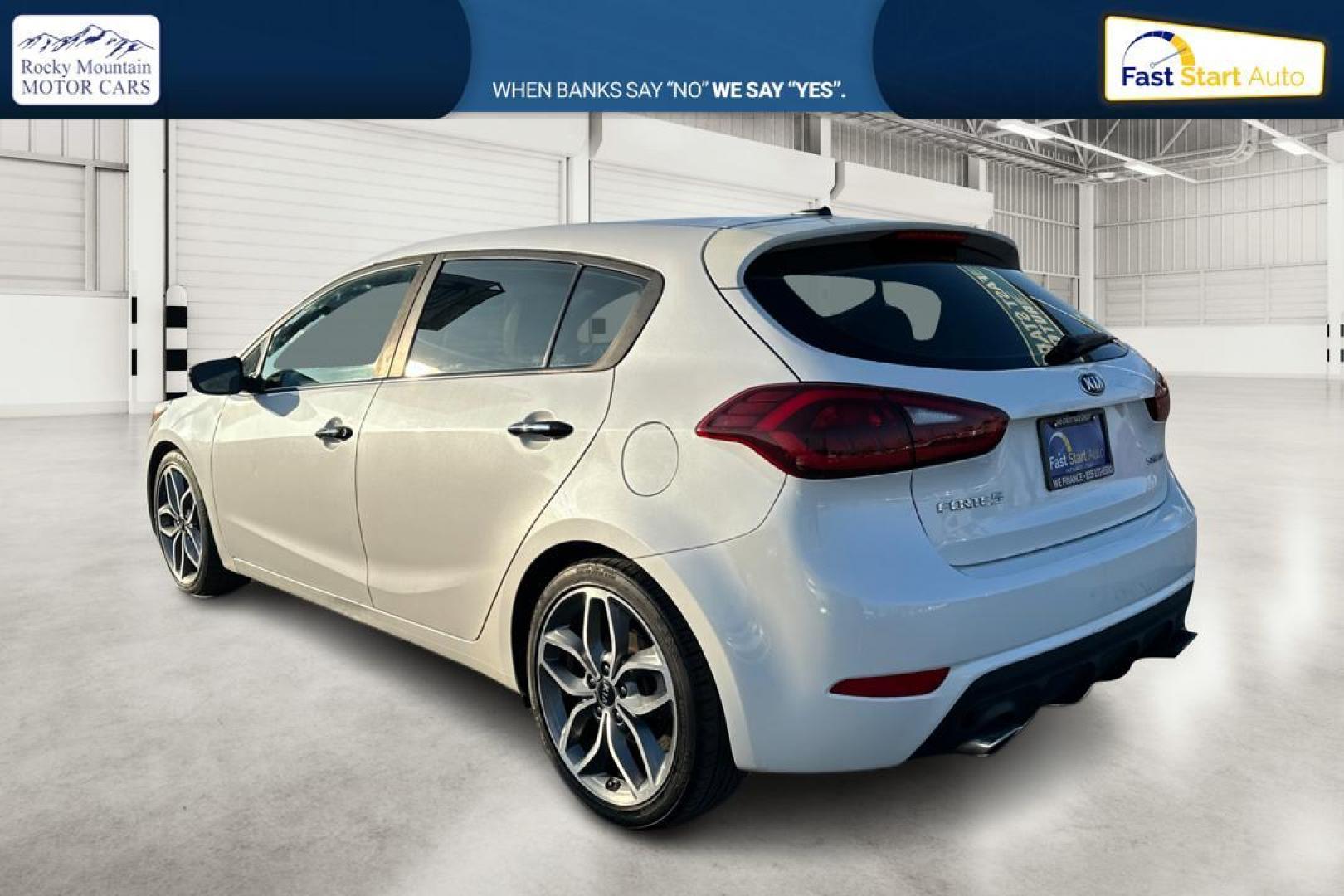 2016 White Kia Forte 5-Door SX (KNAFZ5A32G5) with an 1.6L L4 DOHC 16V engine, 6-Speed Automatic transmission, located at 7755 State Street, Midvale, UT, 84047, (801) 753-9063, 40.610329, -111.892159 - Photo#5