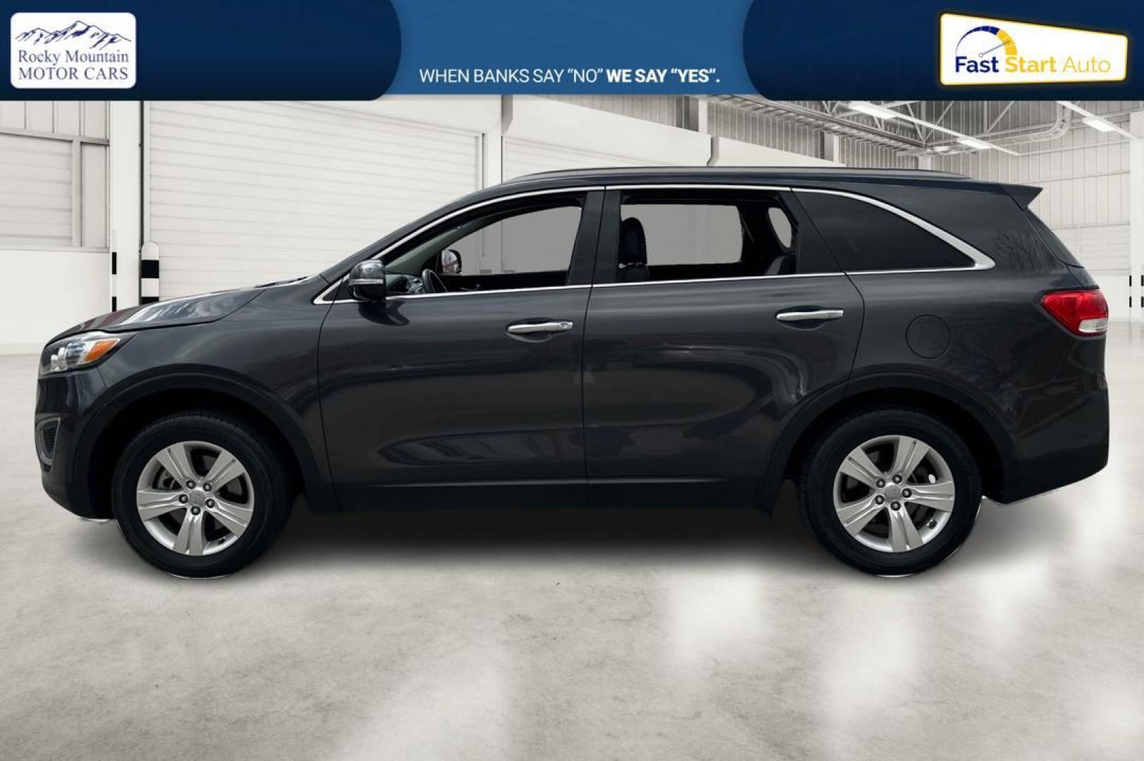 2016 Gray Kia Sorento LX 2WD (5XYPG4A32GG) with an 2.4L L4 DOHC 16V engine, 6-Speed Automatic transmission, located at 344 S Washington Blvd, Ogden, UT, 84404, (801) 399-1799, 41.255482, -111.970848 - Photo#6